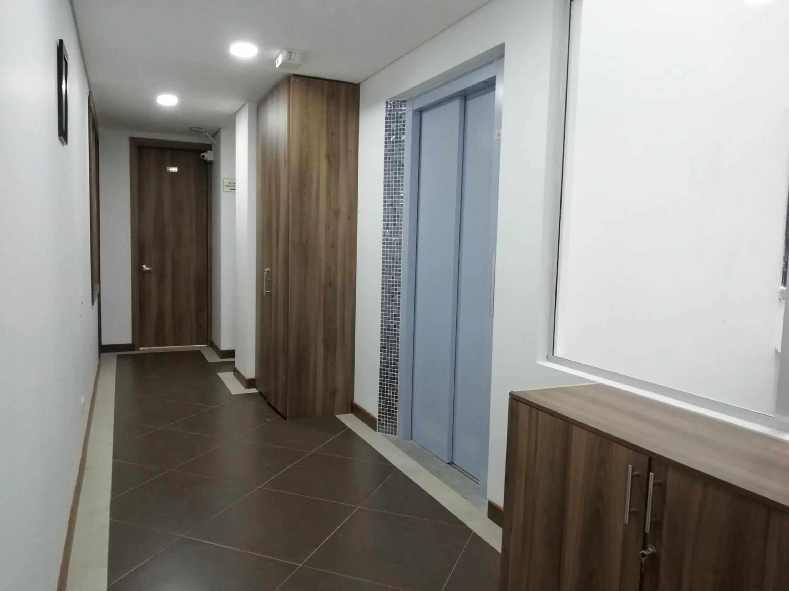 elevator in Hotel Portal de los Andes