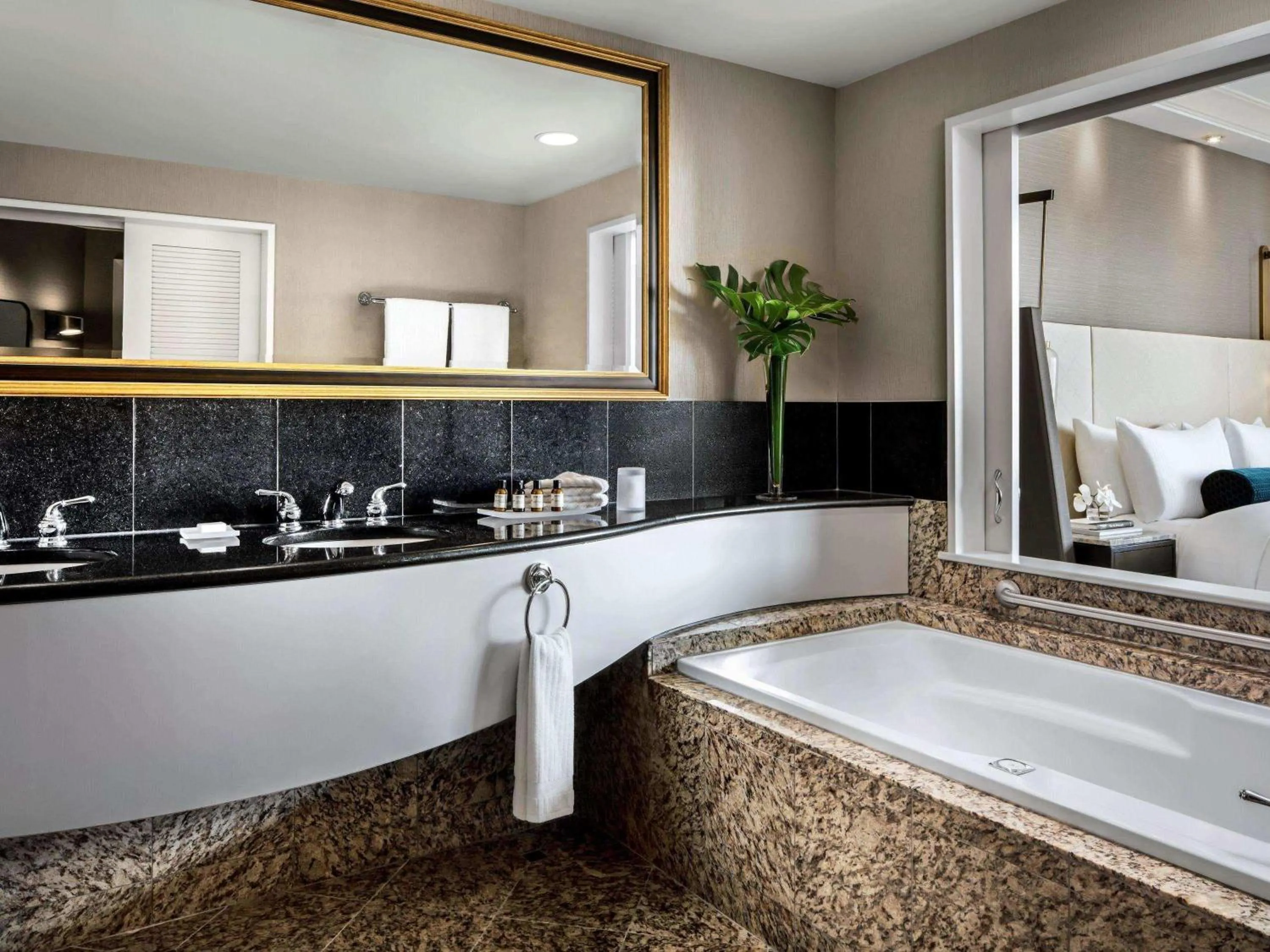 Bedroom in Fairmont Vancouver Airport In-Terminal Hotel