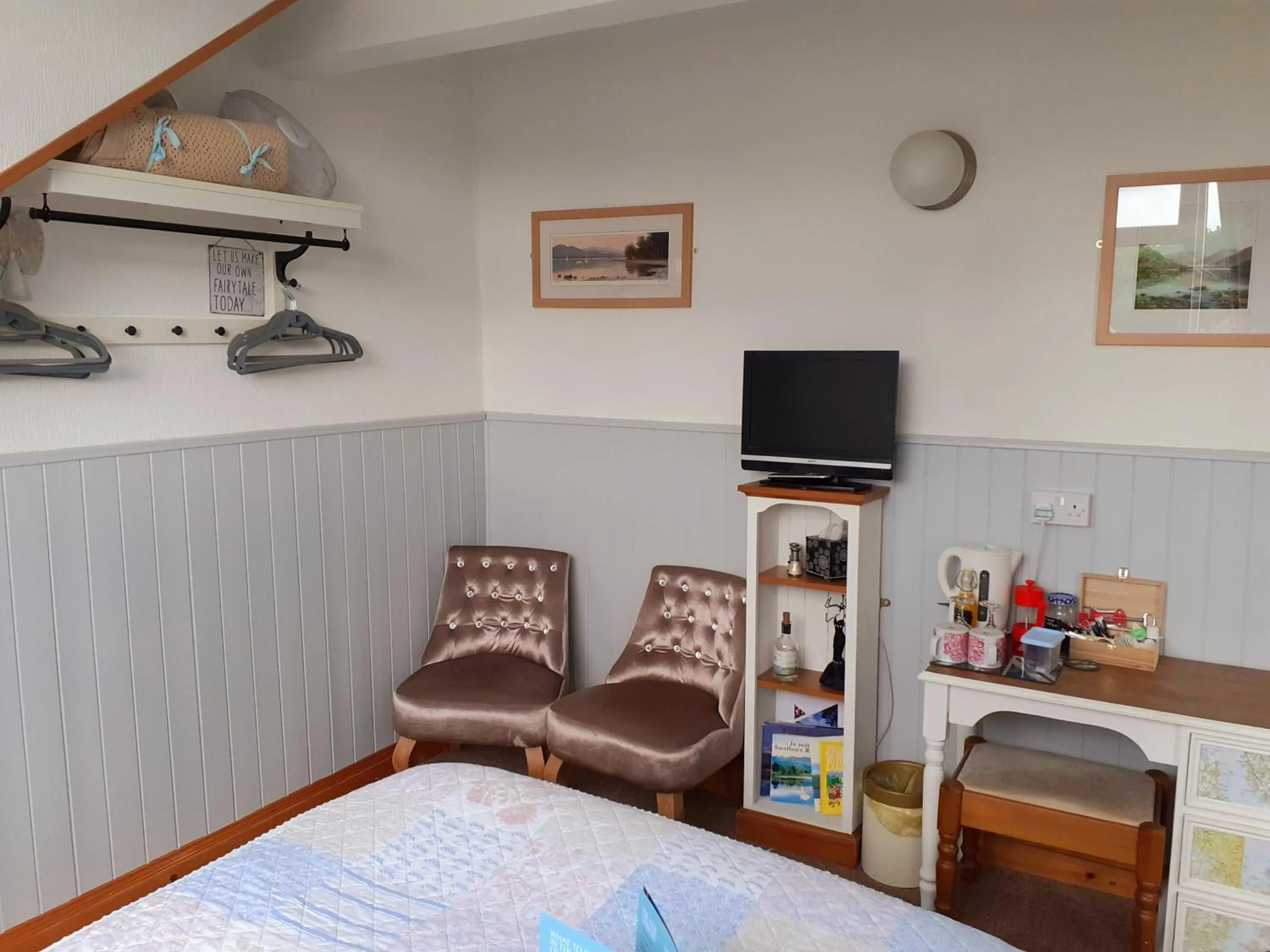 Photo of the whole room in Invergarry Room Only Guest House For Adults