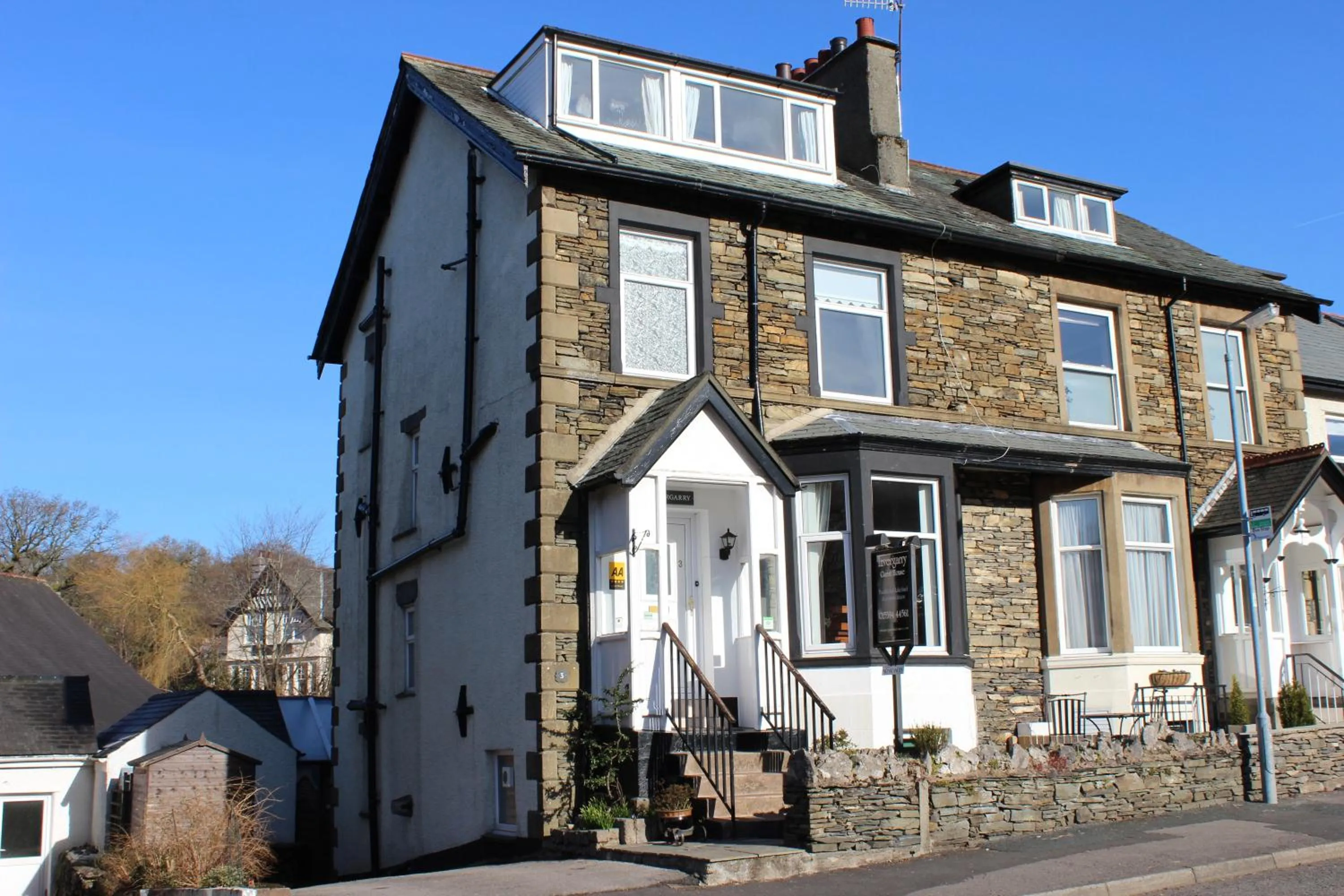 Facade/entrance in Invergarry Room Only Guest House For Adults