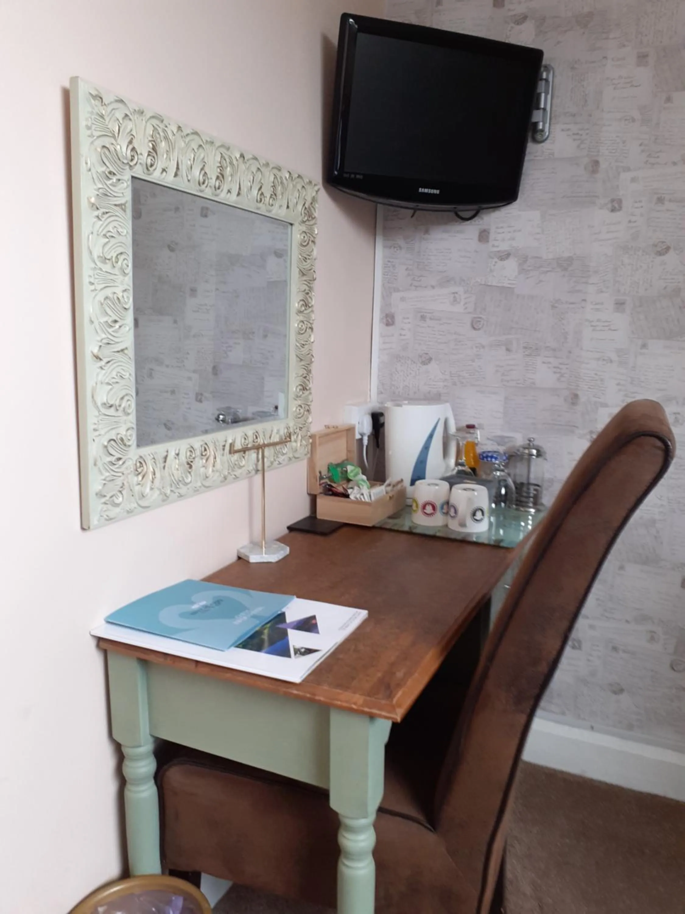 Other in Invergarry Room Only Guest House For Adults