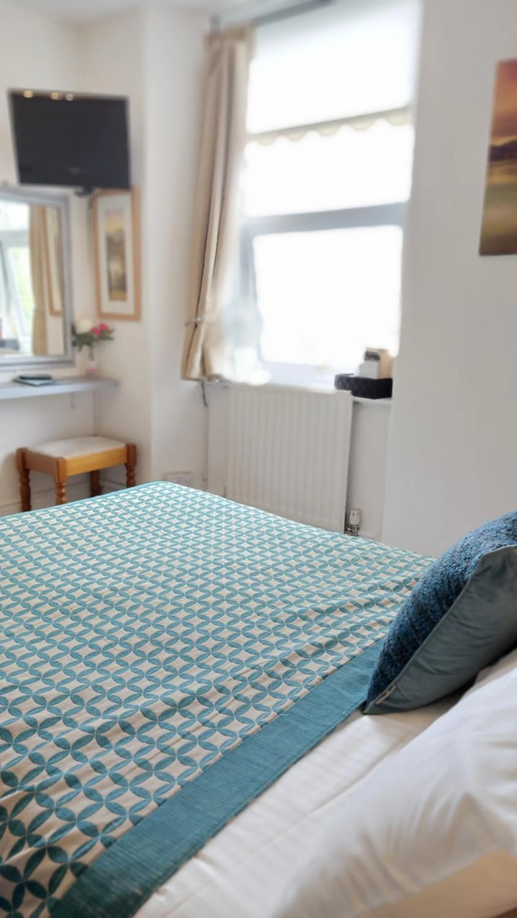 Bedroom, Bed in Invergarry Room Only Guest House For Adults