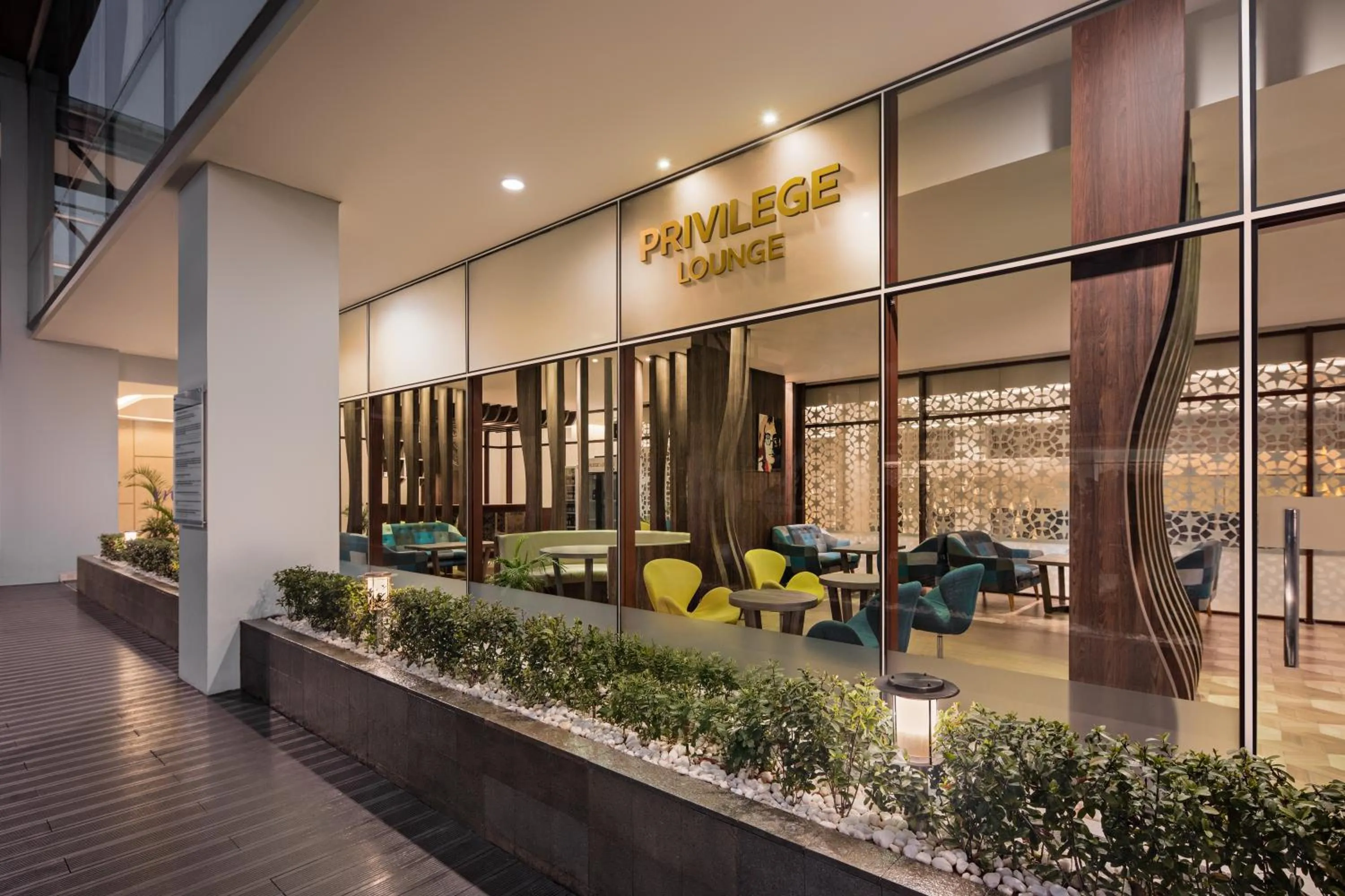 Lounge or bar in Mercure Padang