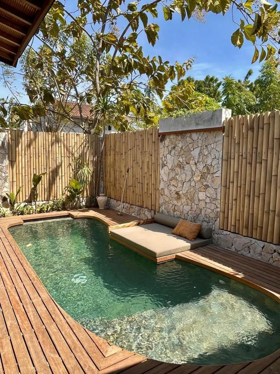 Swimming pool in Gili Joglo