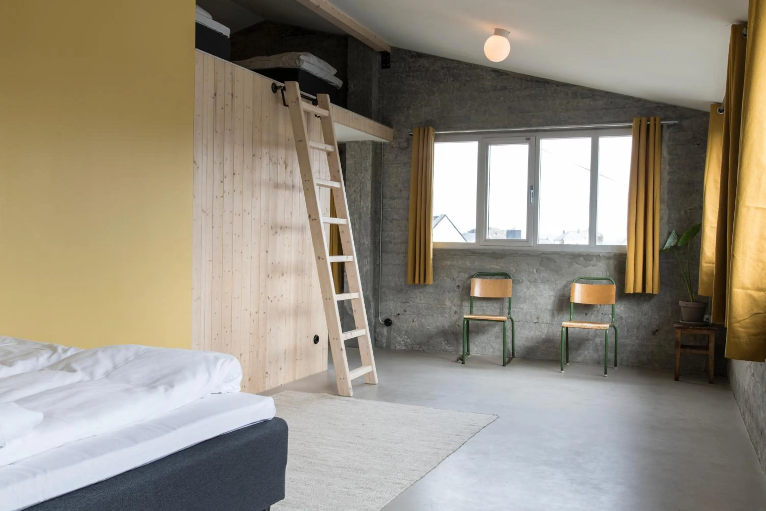 Bed in Trevarefabrikken