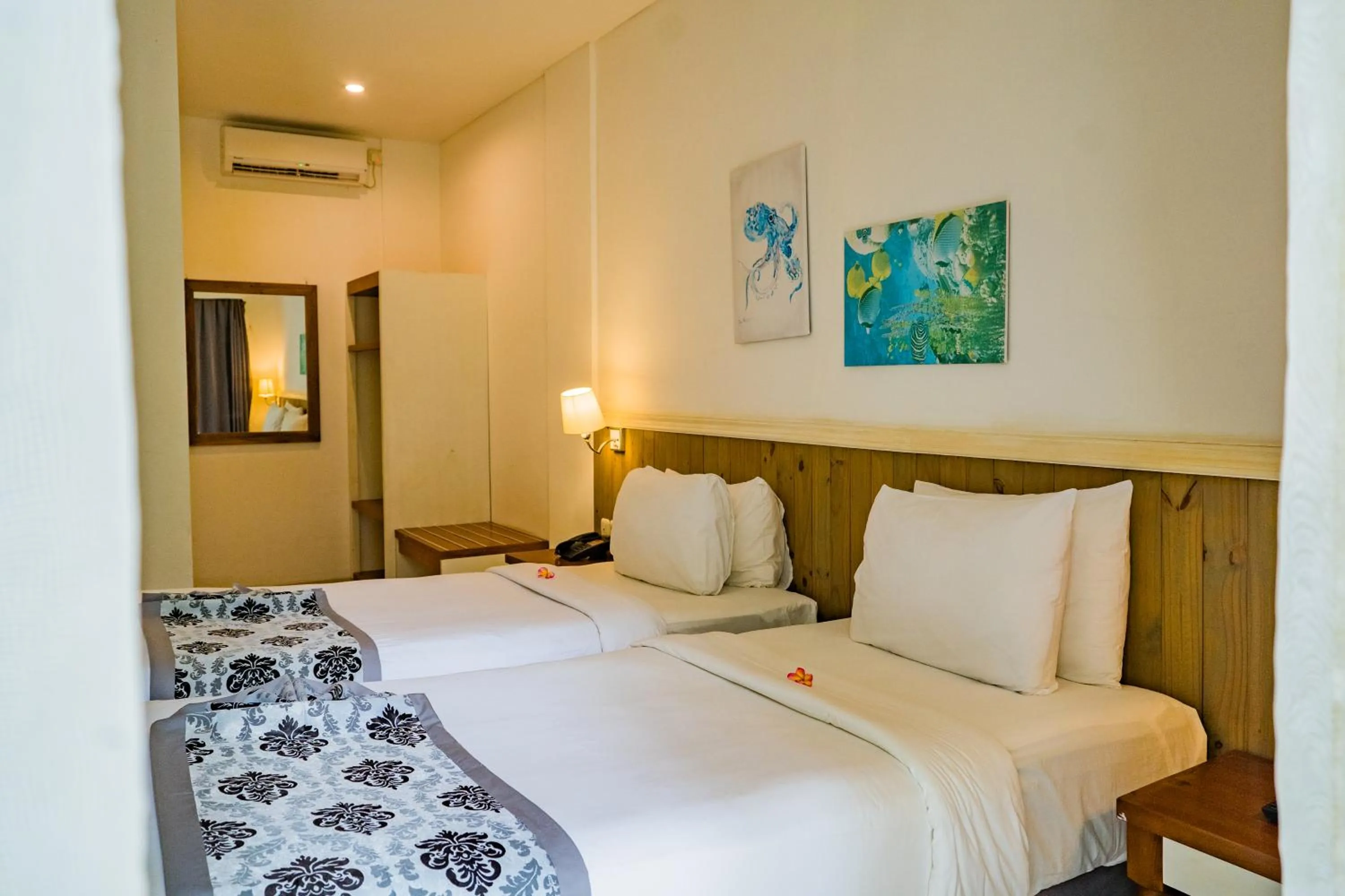 Bed in Royal Regantris Villa Karang
