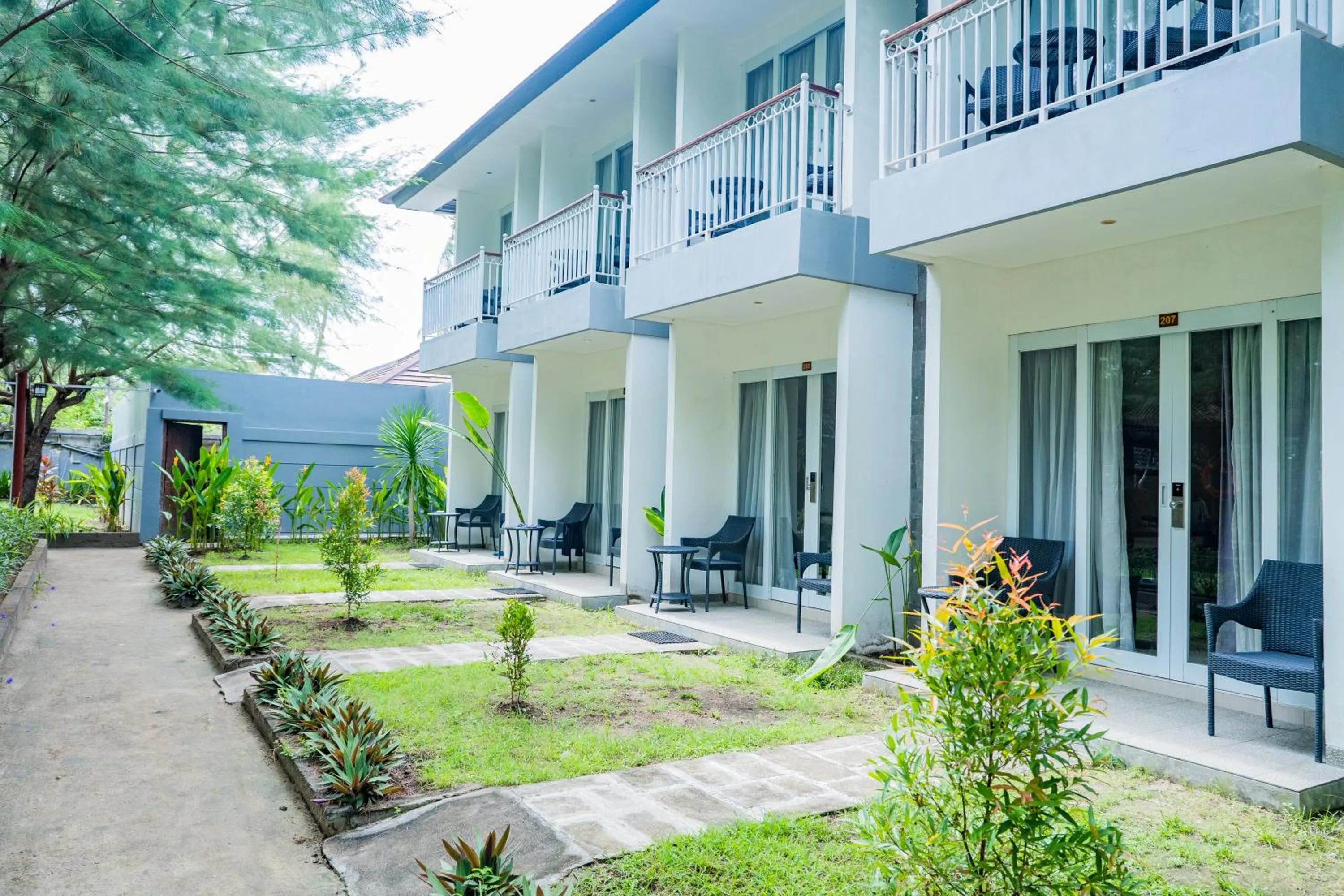 Property building in Royal Regantris Villa Karang