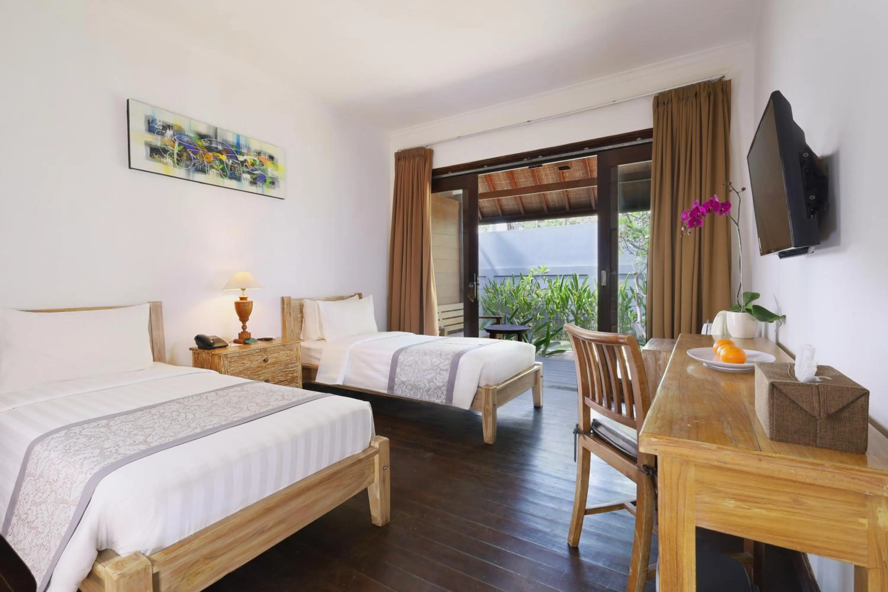 Bed in Royal Regantris Villa Karang