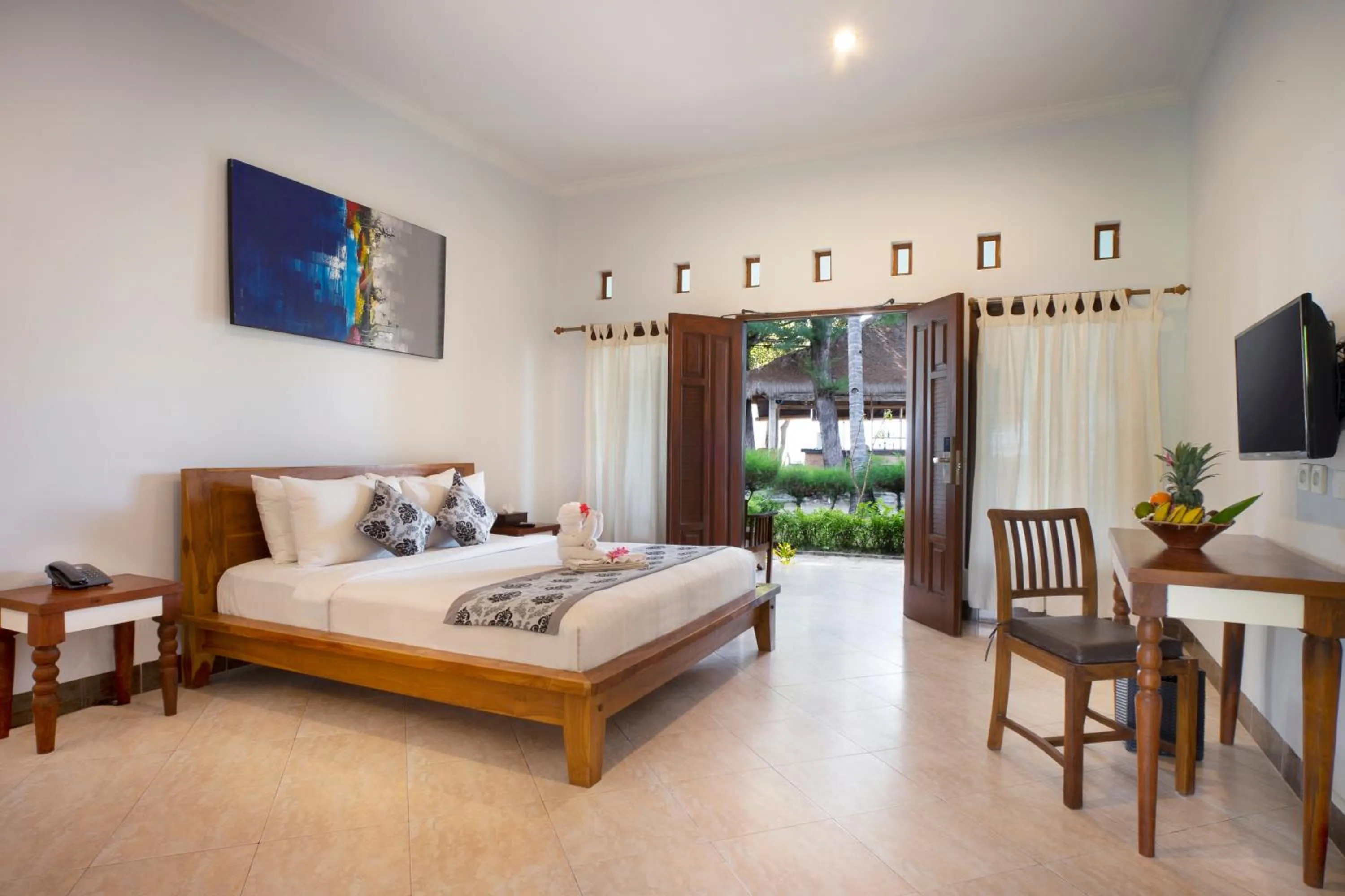 Bed in Royal Regantris Villa Karang