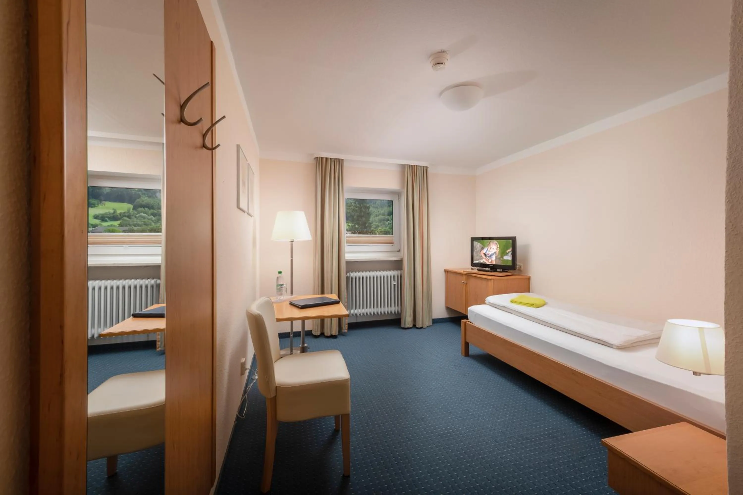 Bed in Farbinger Hof