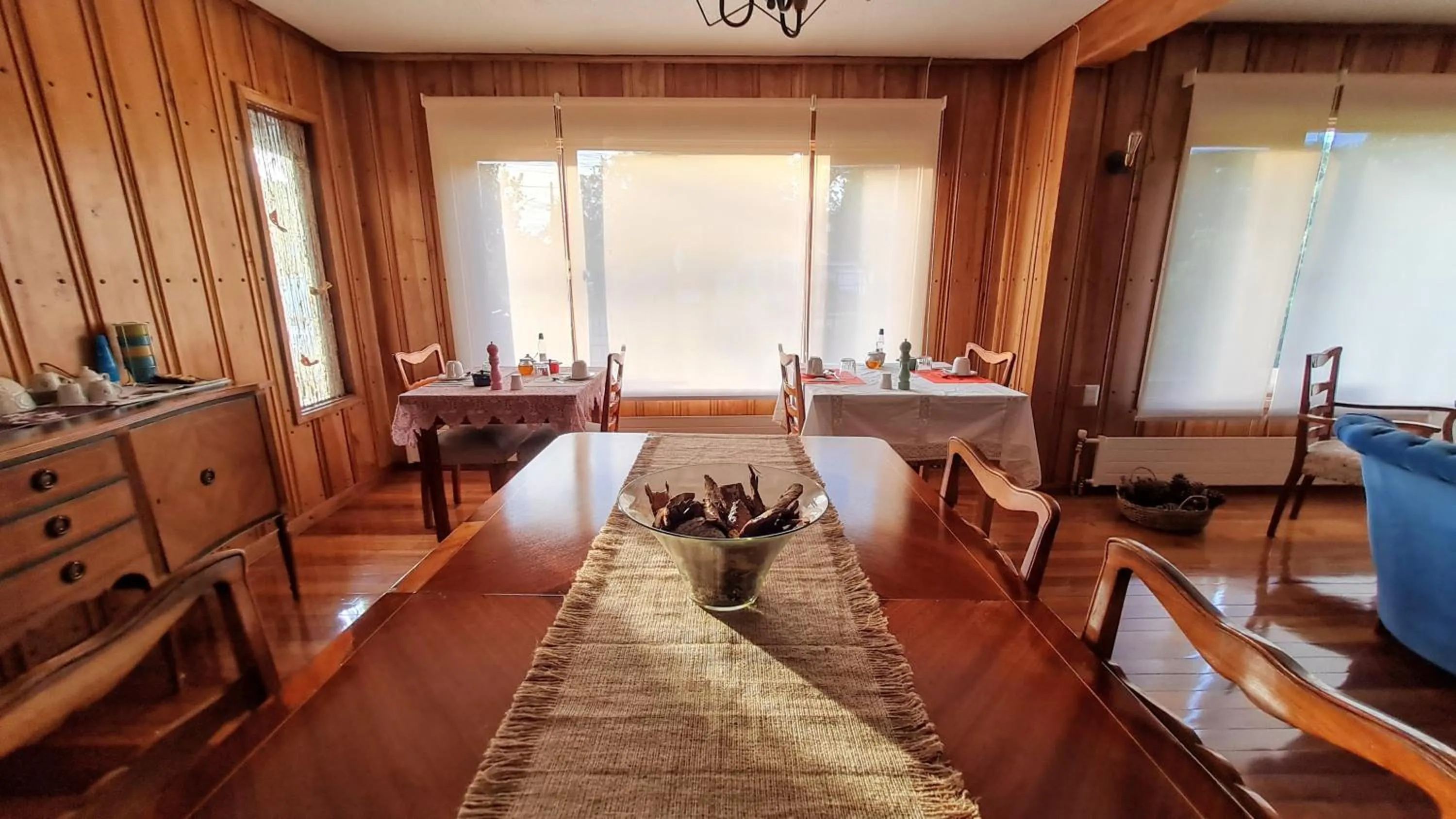 Living room in Patagonia Route B&B