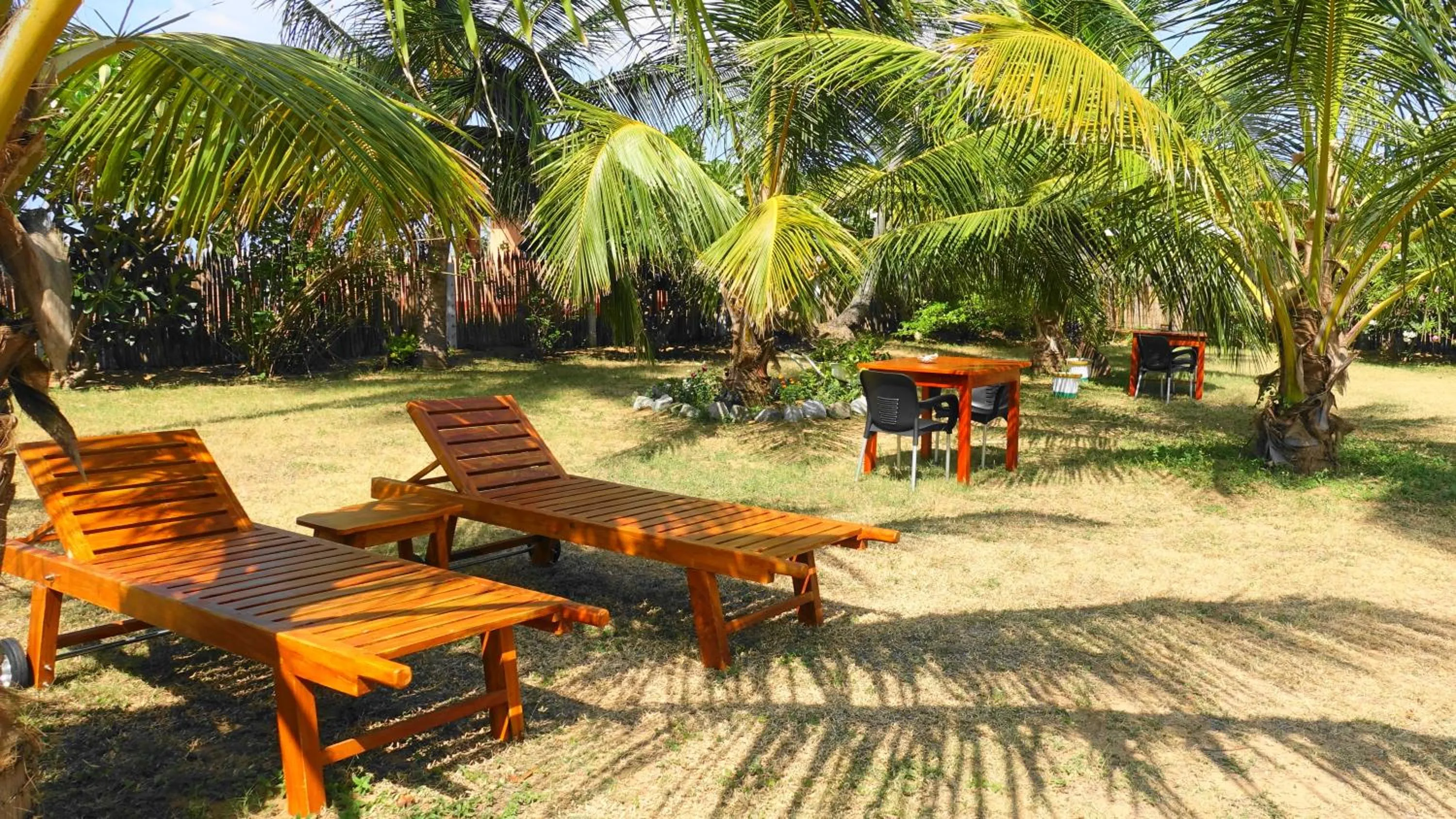 Day in Regina Beach Bungalow