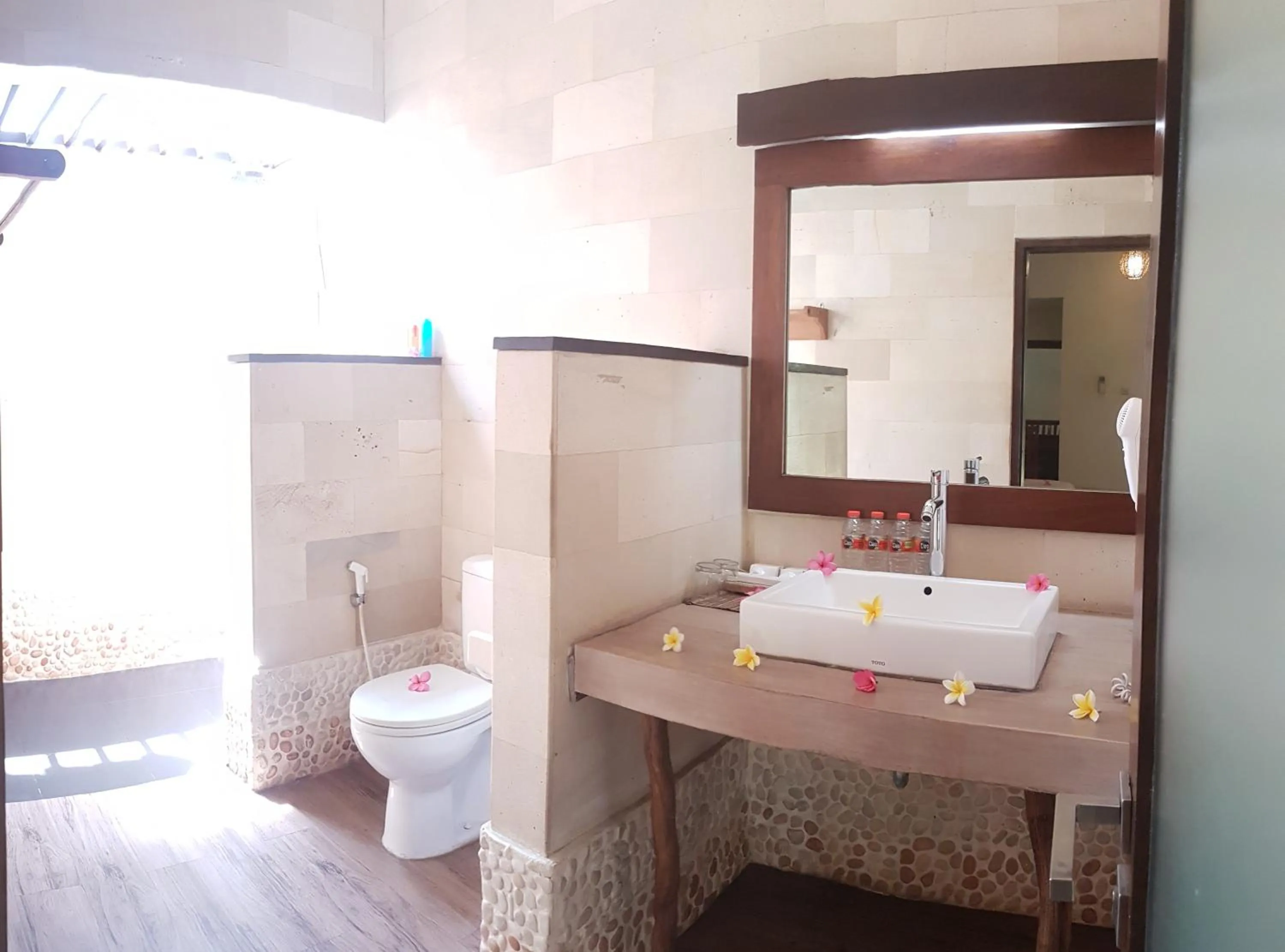 Bathroom in Samba Villas Beachfront View