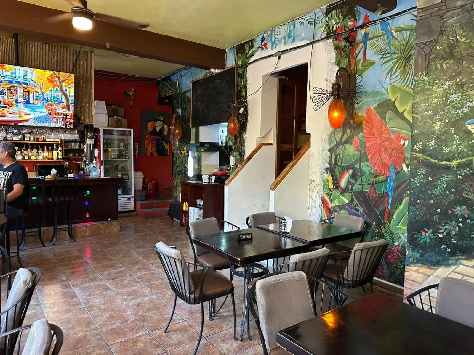 Restaurant/places to eat in Casa de Leyendas