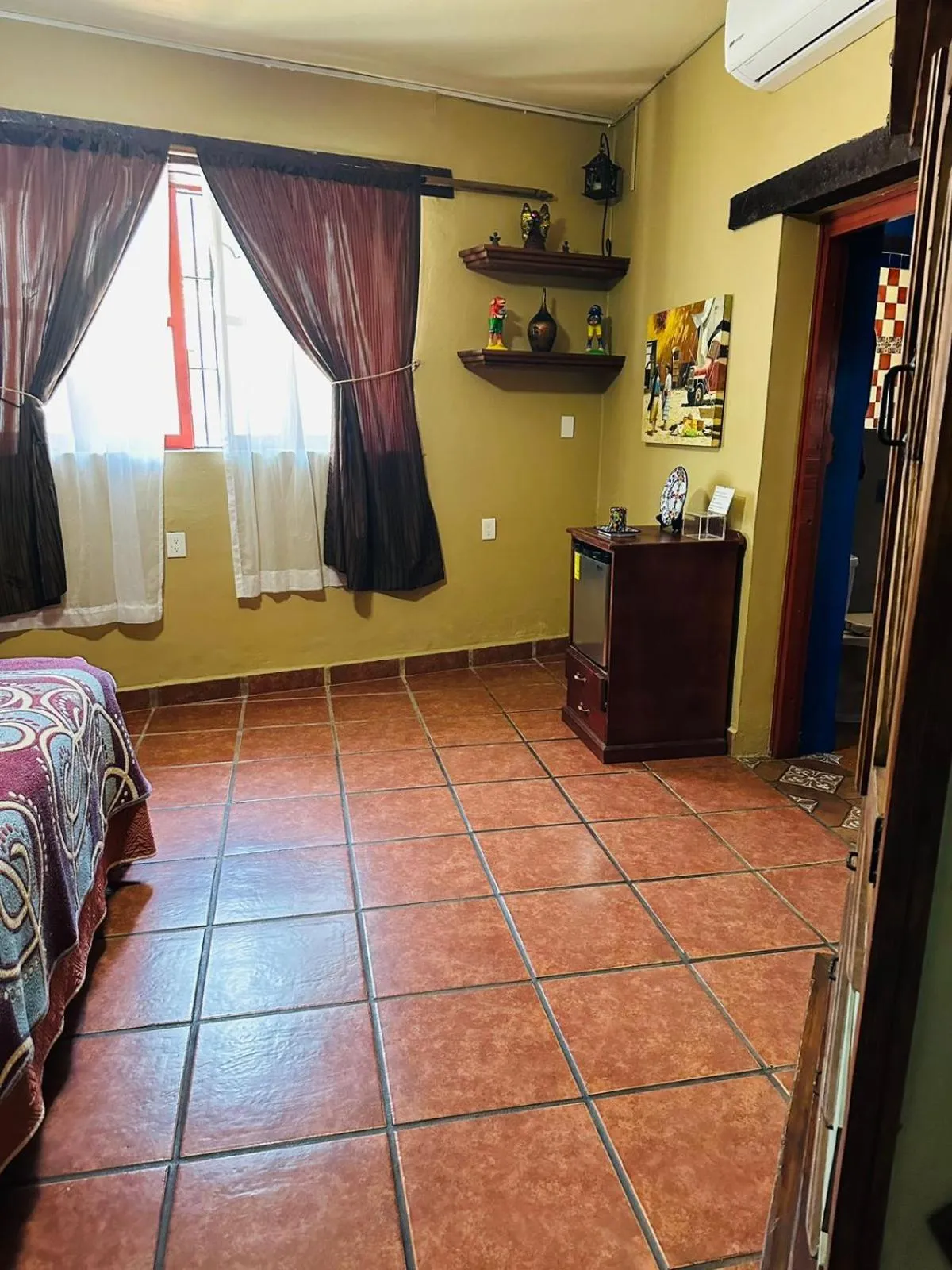 Photo of the whole room, Bed in Casa de Leyendas