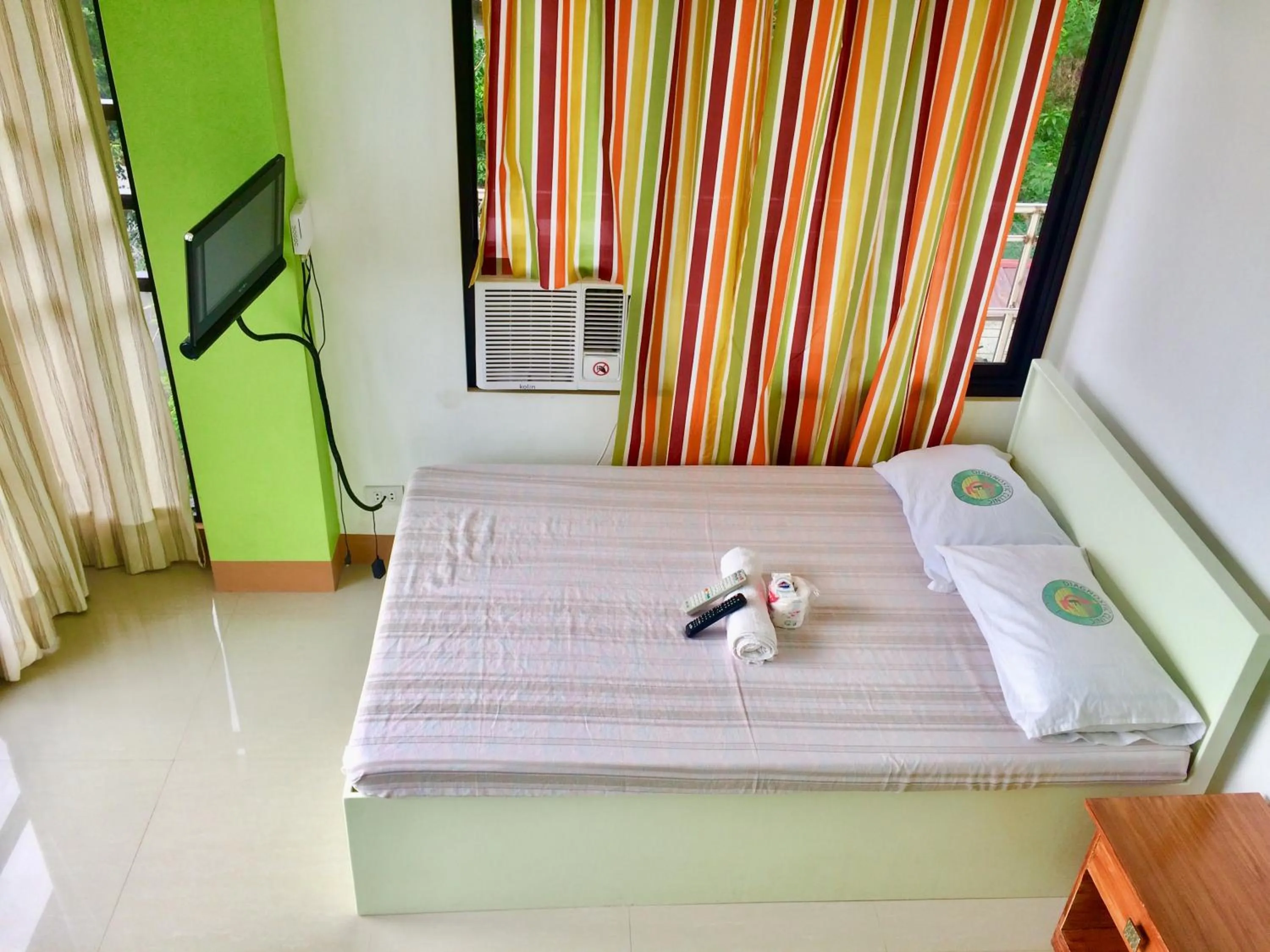 Bedroom, Bed in LCF - BB Hotel