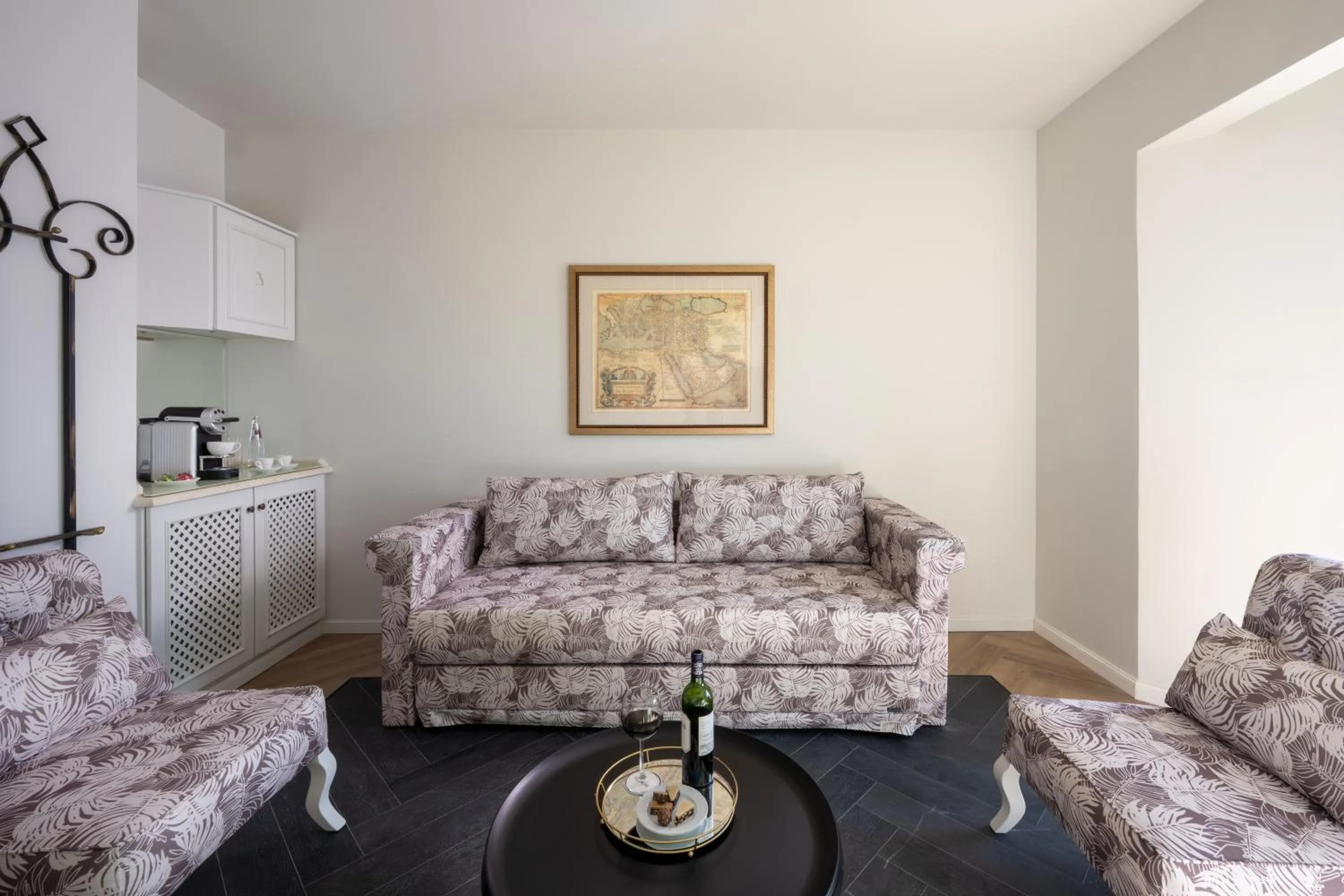 Seating area in Herods Boutique Eilat a Premium collection by Fattal Hotels