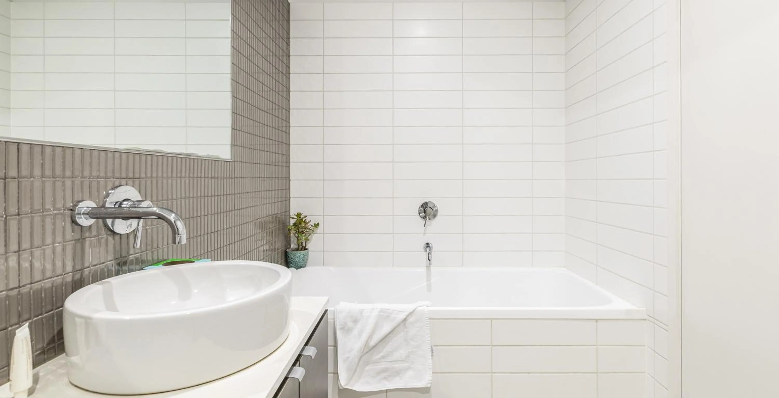 Bathroom in Punthill Knox