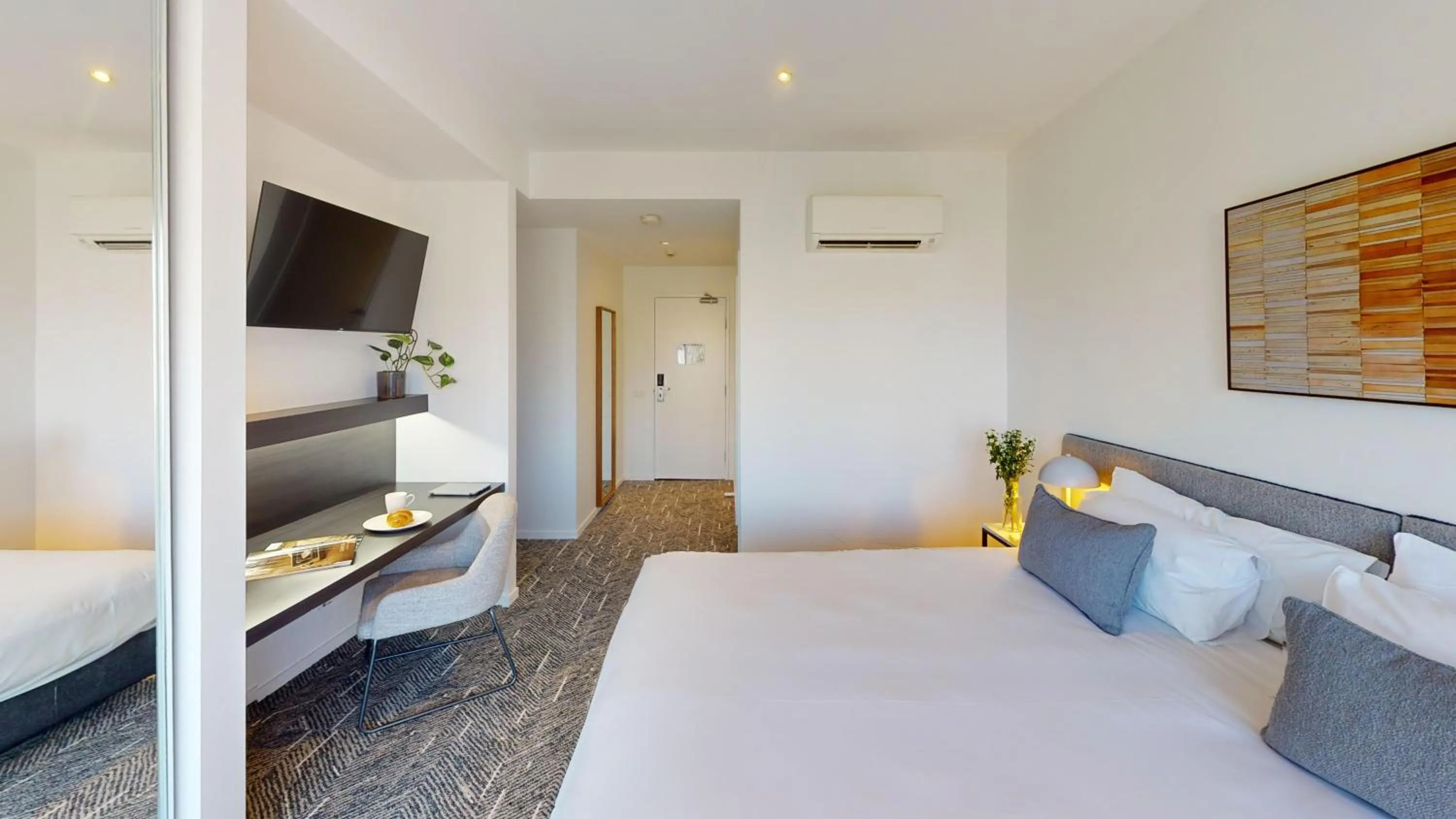 Bed in Punthill Essendon