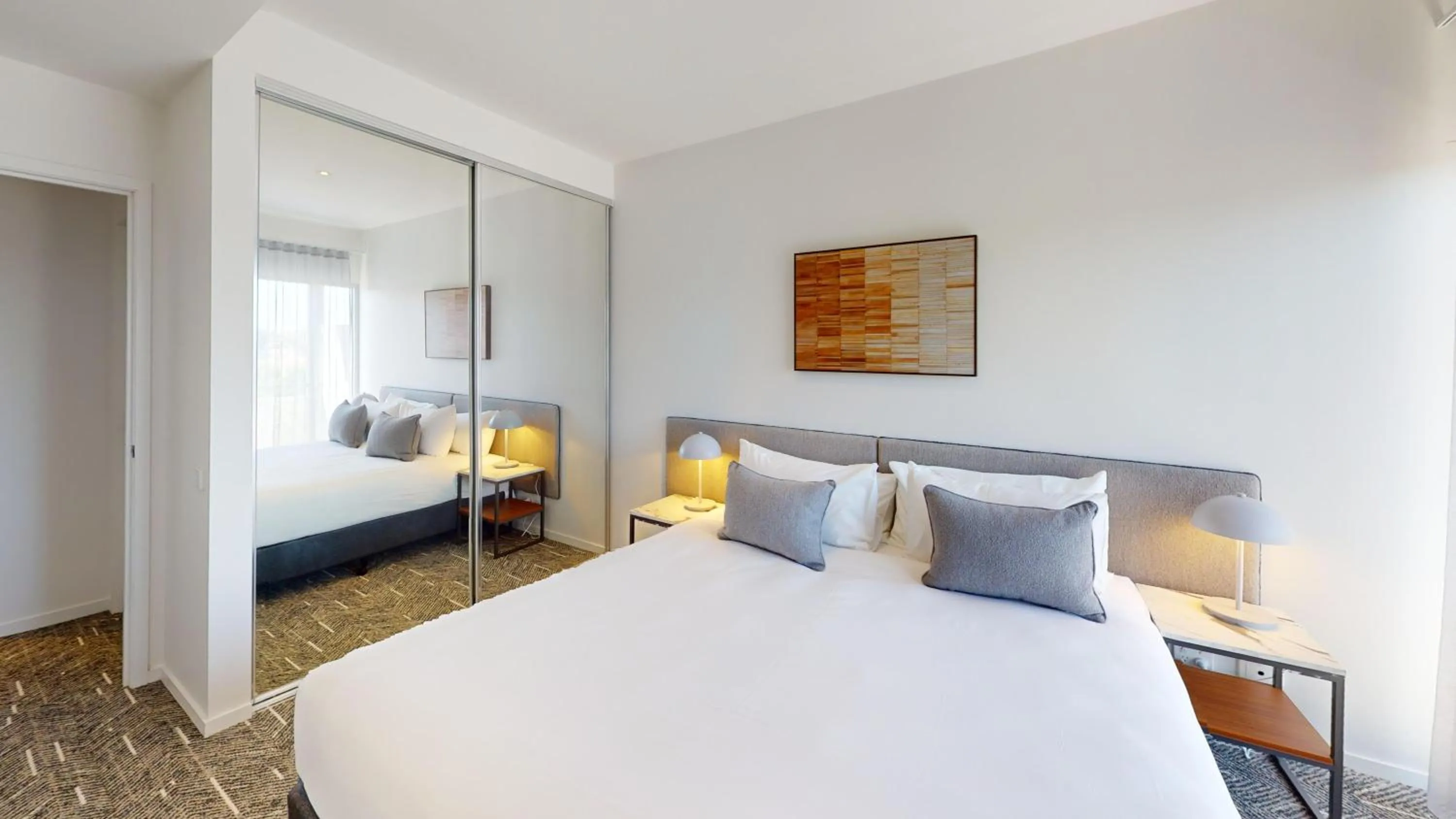 Photo of the whole room, Bed in Punthill Essendon