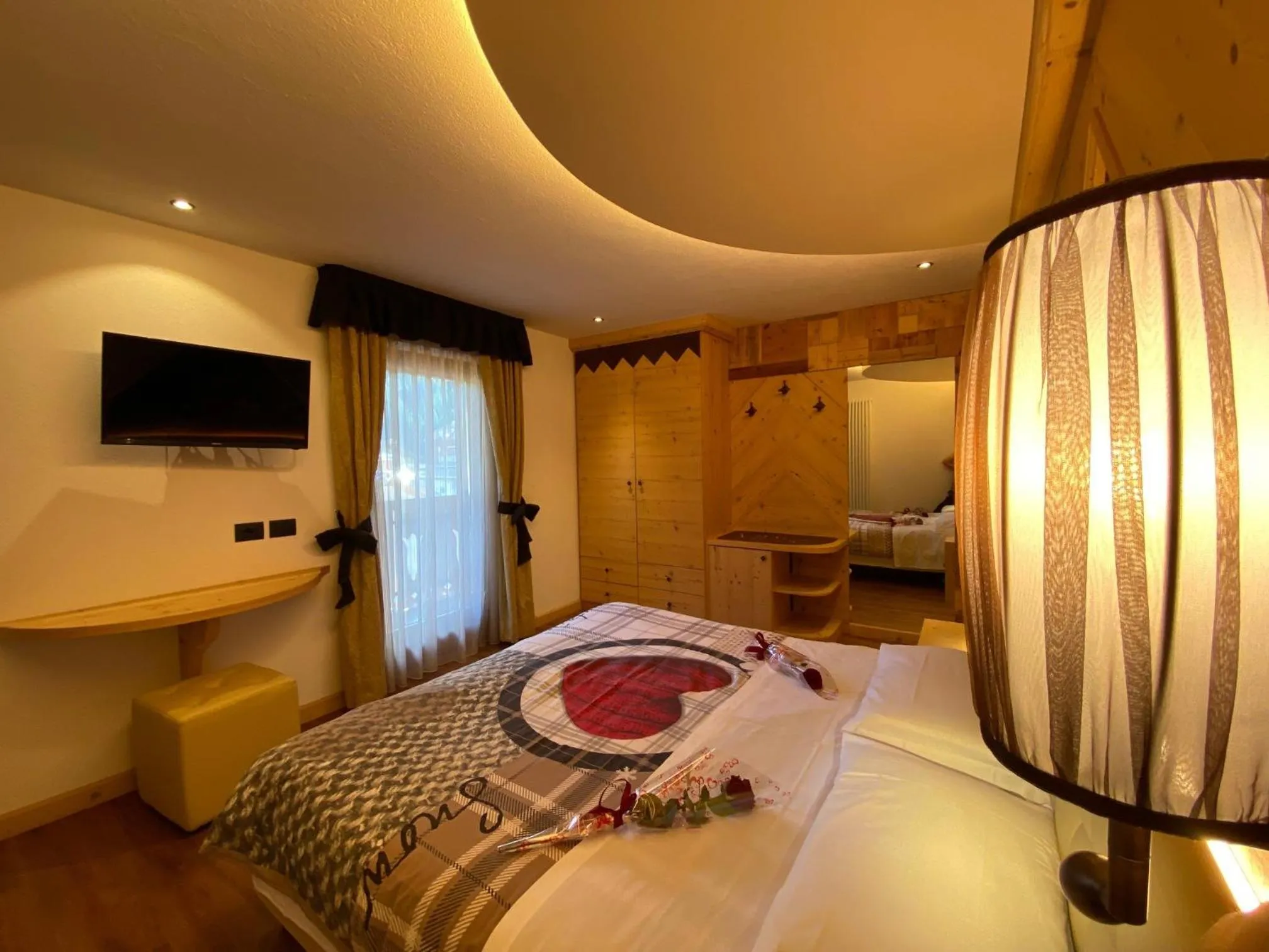 Bed in Hotel Laurino