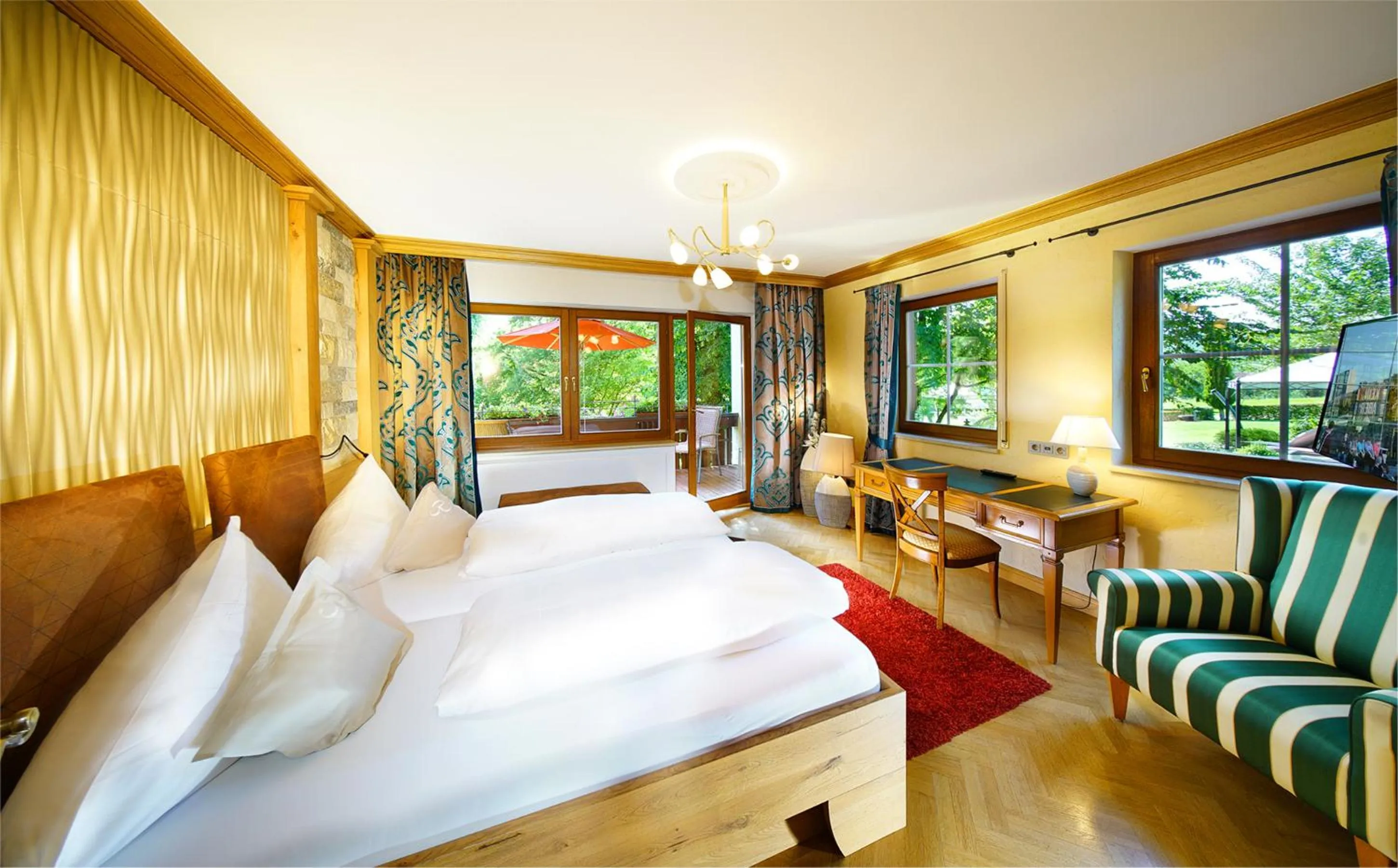 Photo of the whole room, Bed in Hotel Rebstock Durbach