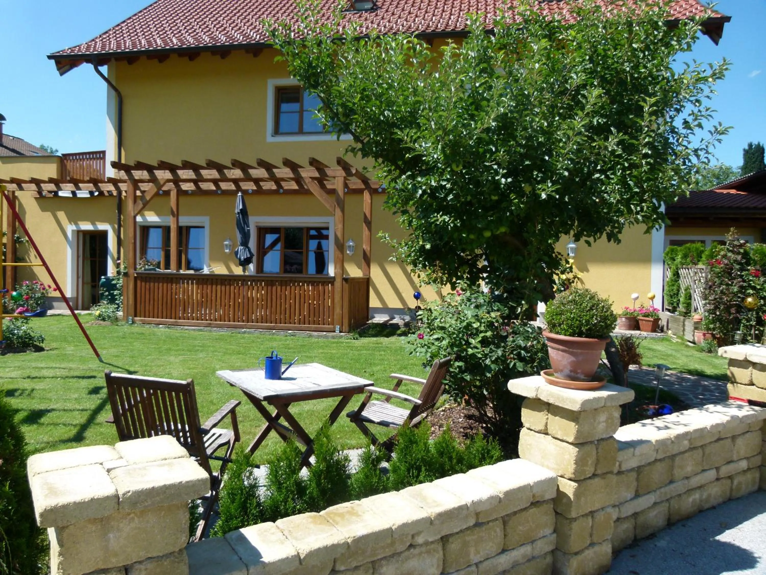 Facade/entrance in Hotel Fischachstubn