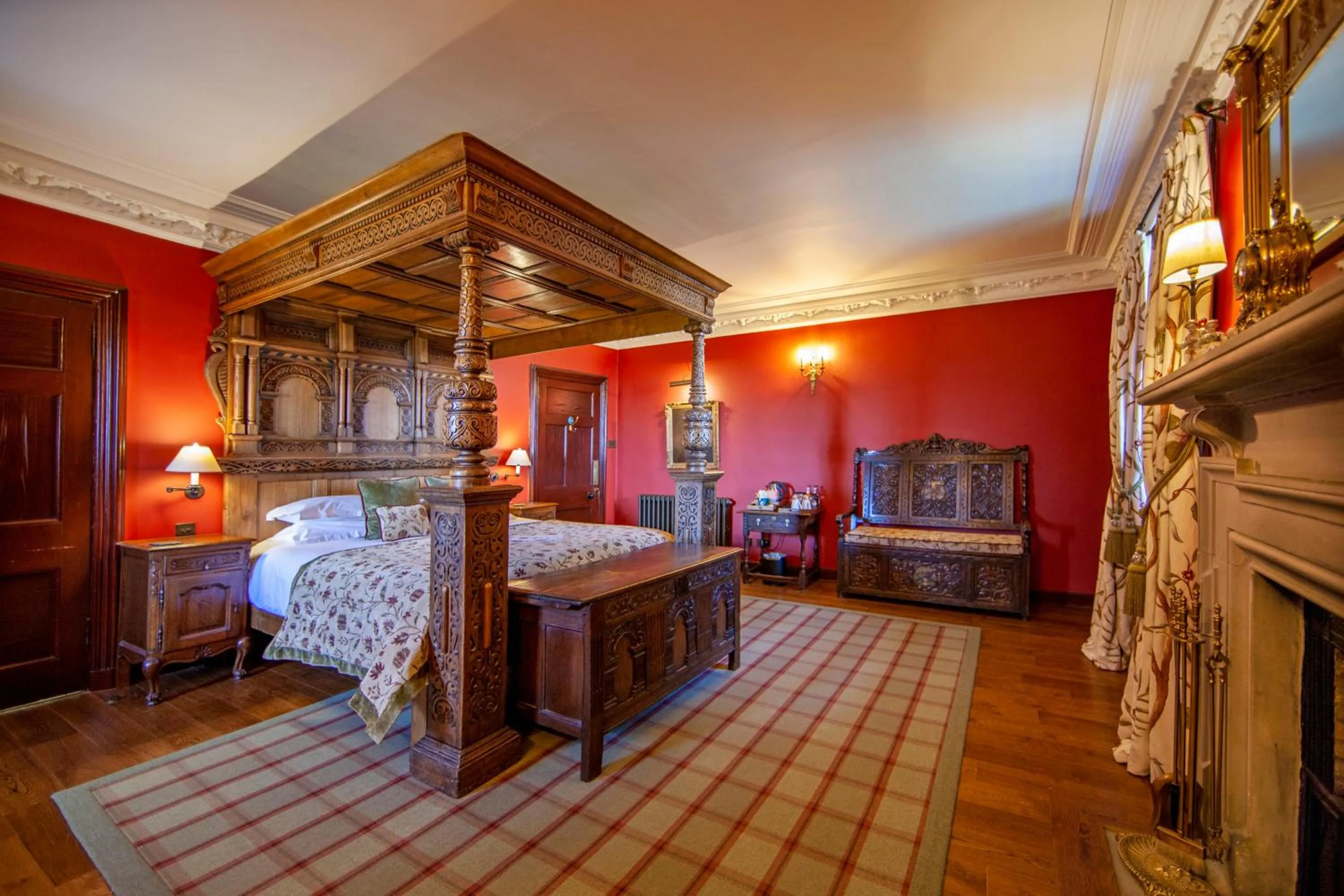 Bed in Barcaldine Castle