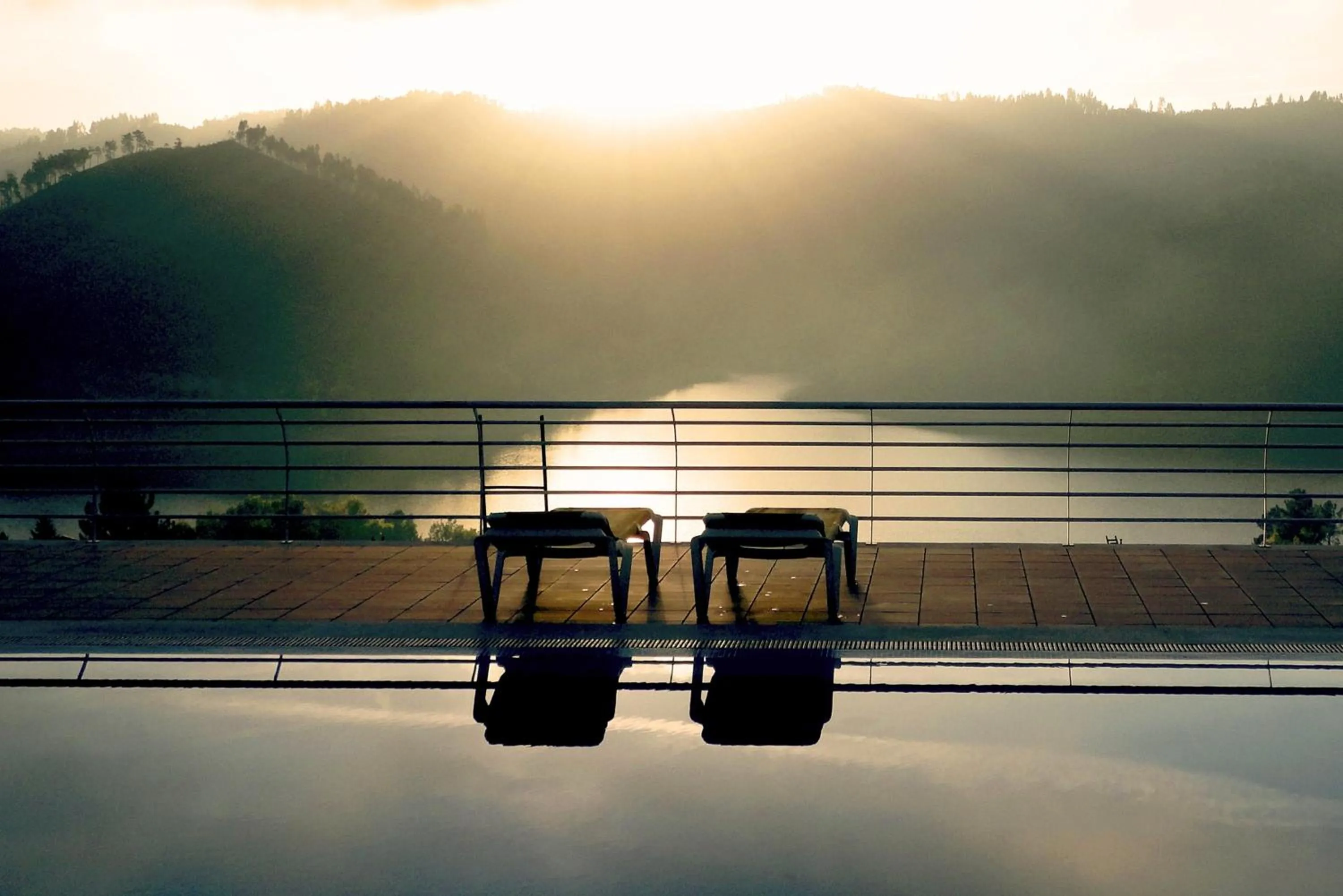 Swimming pool in Apartamentos do Lago