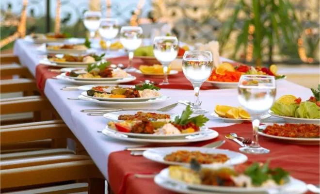 Restaurant/places to eat in E-Just Hotel Borg El Arab