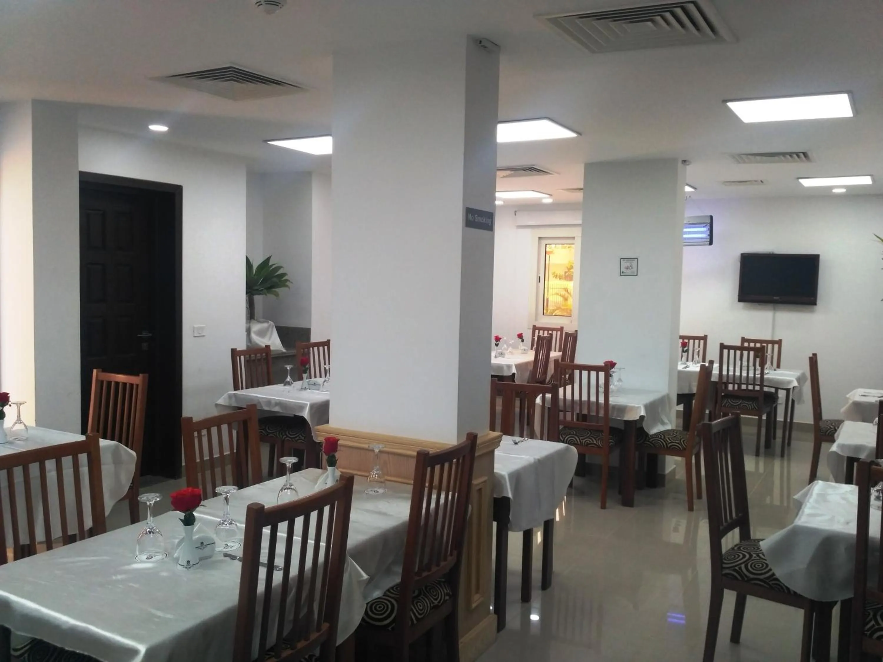 E-Just Hotel Borg El Arab