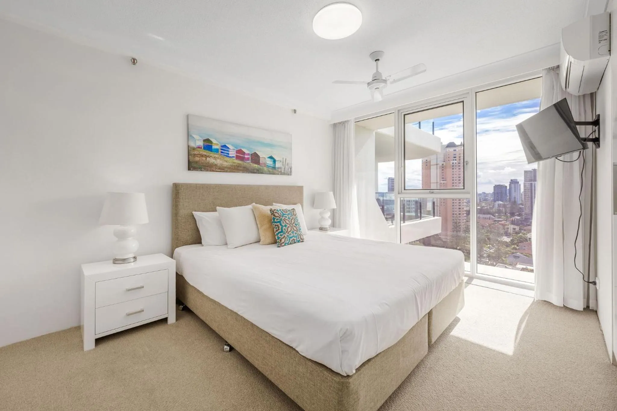 Bedroom, Bed in ULTIQA Beach Haven on Broadbeach