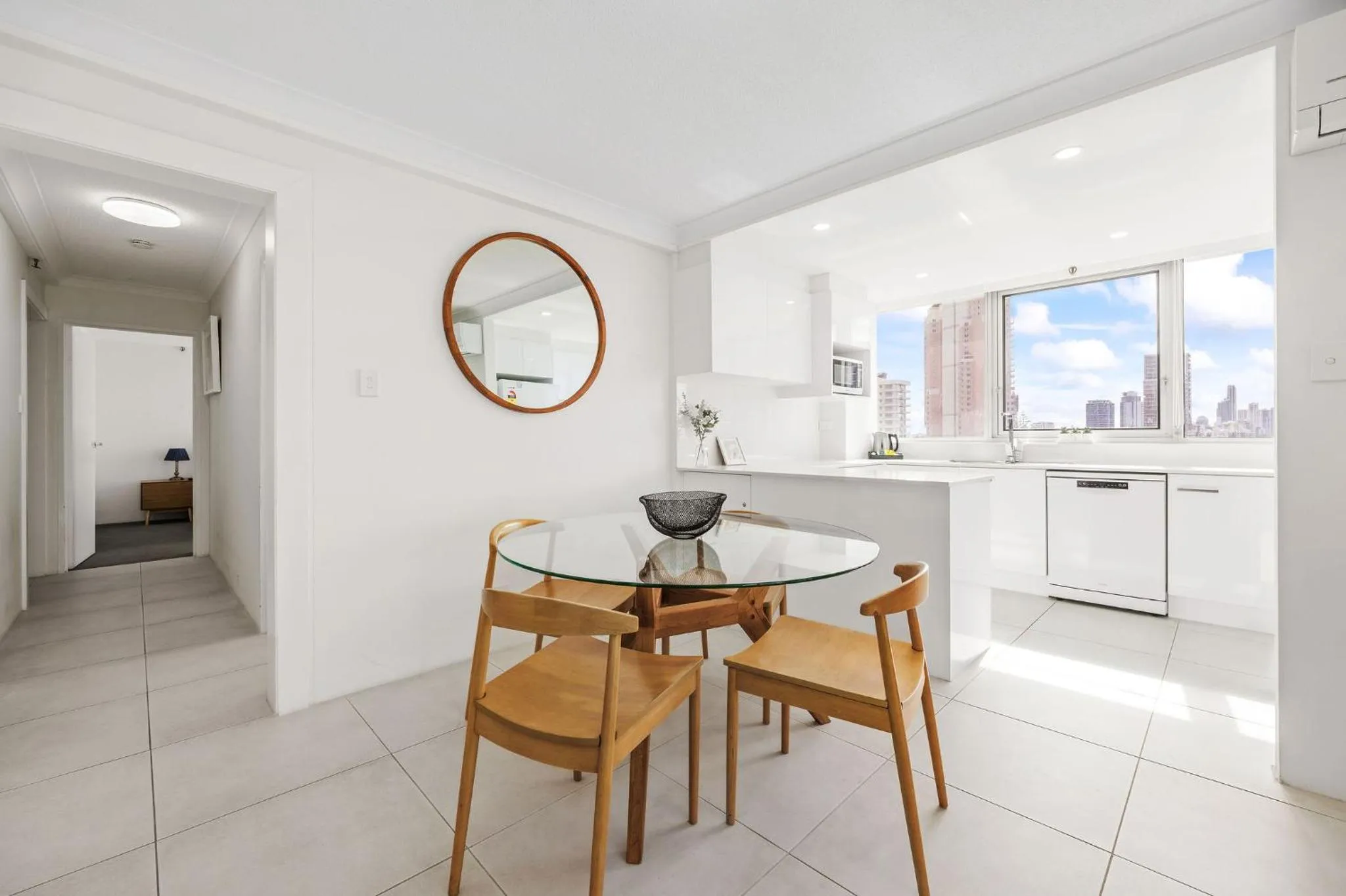 Dining area in ULTIQA Beach Haven on Broadbeach