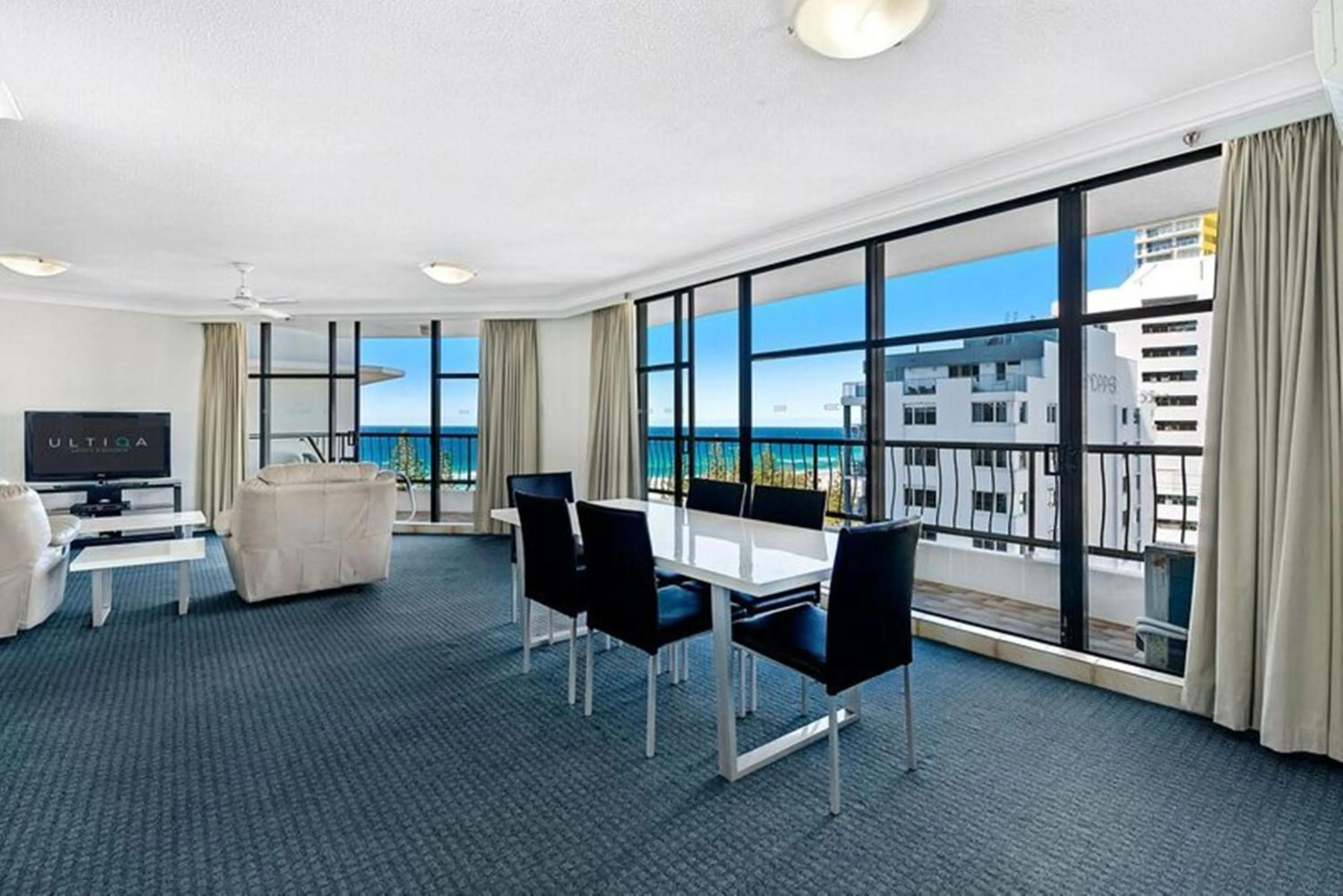 Dining area in ULTIQA Beach Haven on Broadbeach
