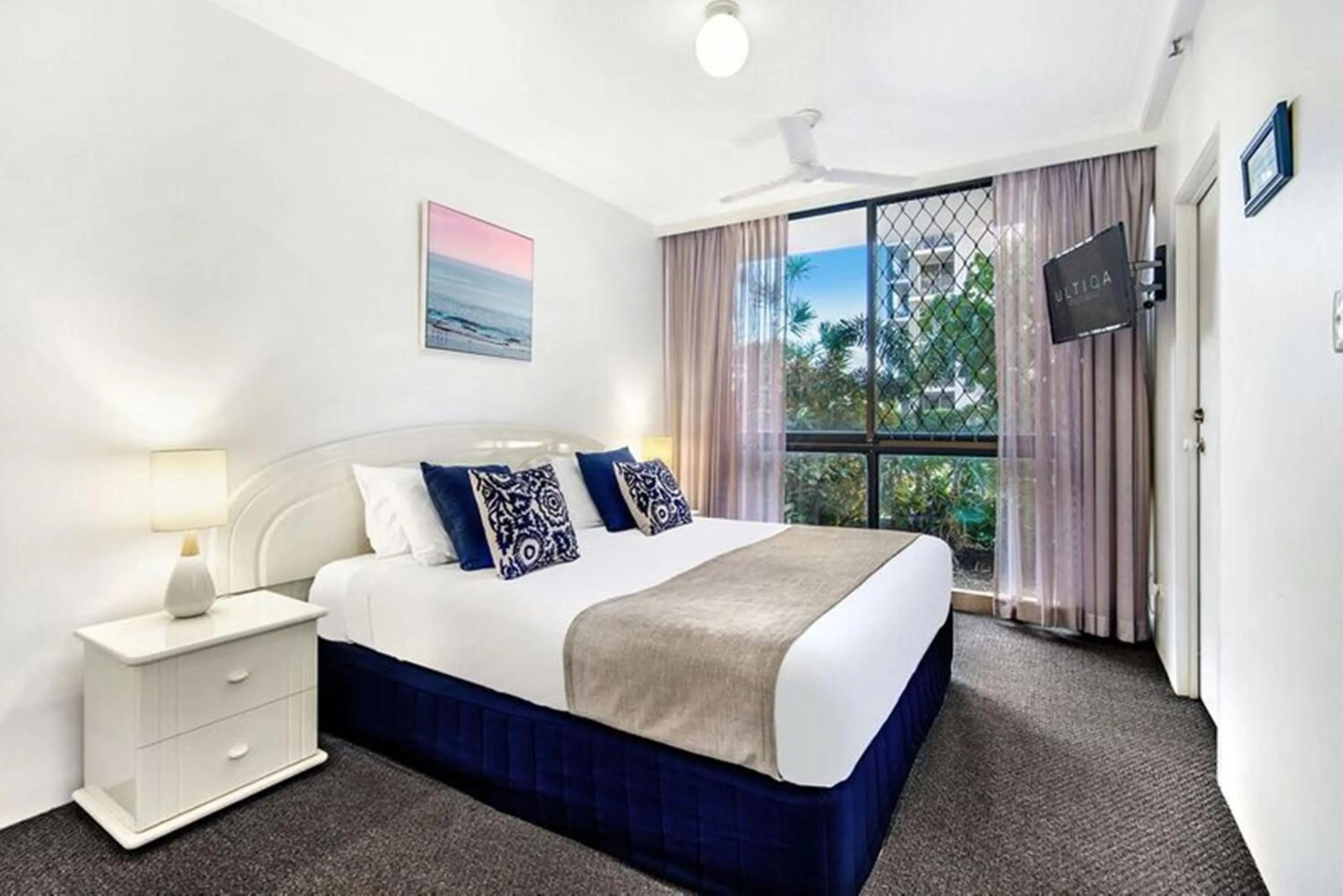 Bedroom, Bed in ULTIQA Beach Haven on Broadbeach