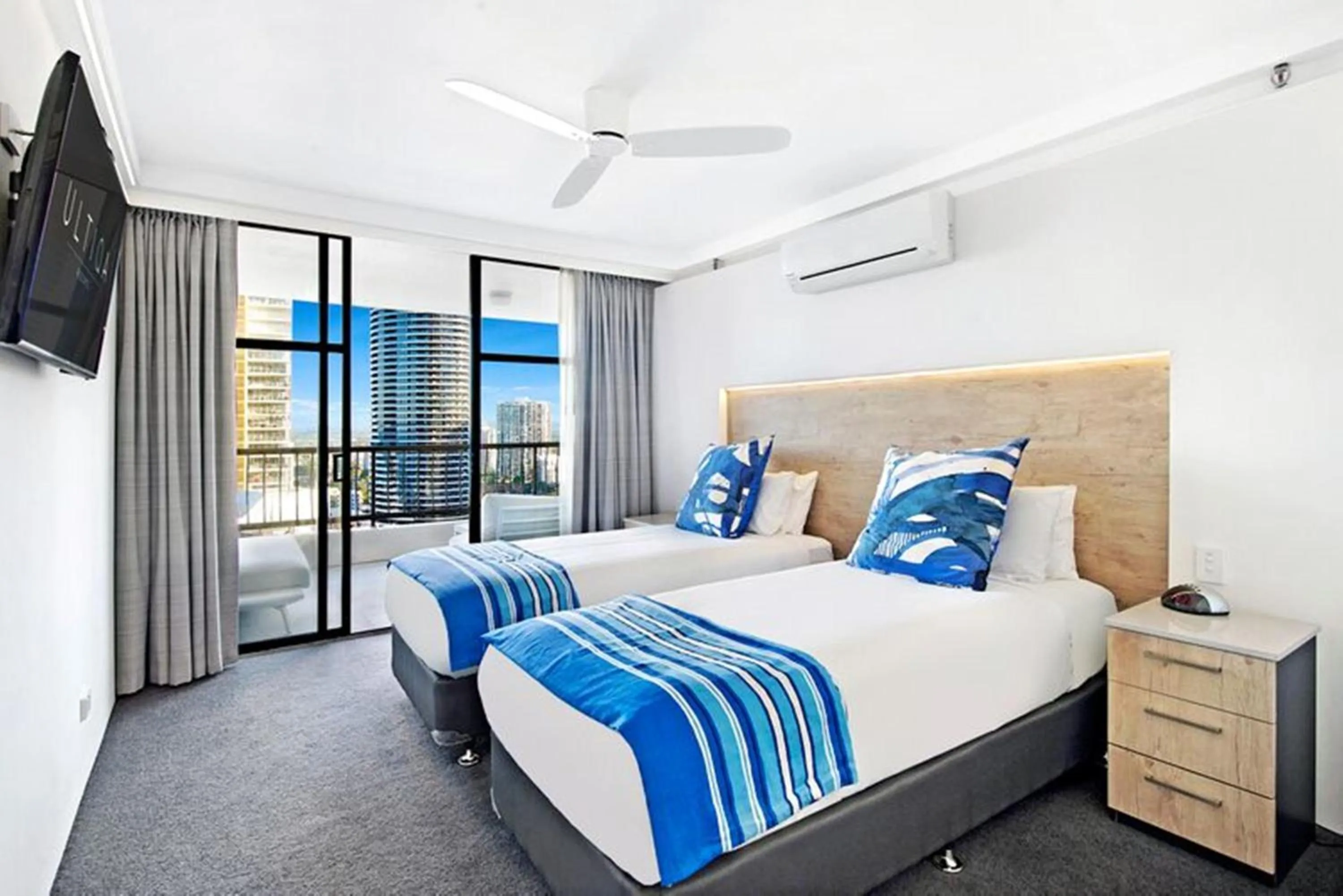 Bedroom, Bed in ULTIQA Beach Haven on Broadbeach