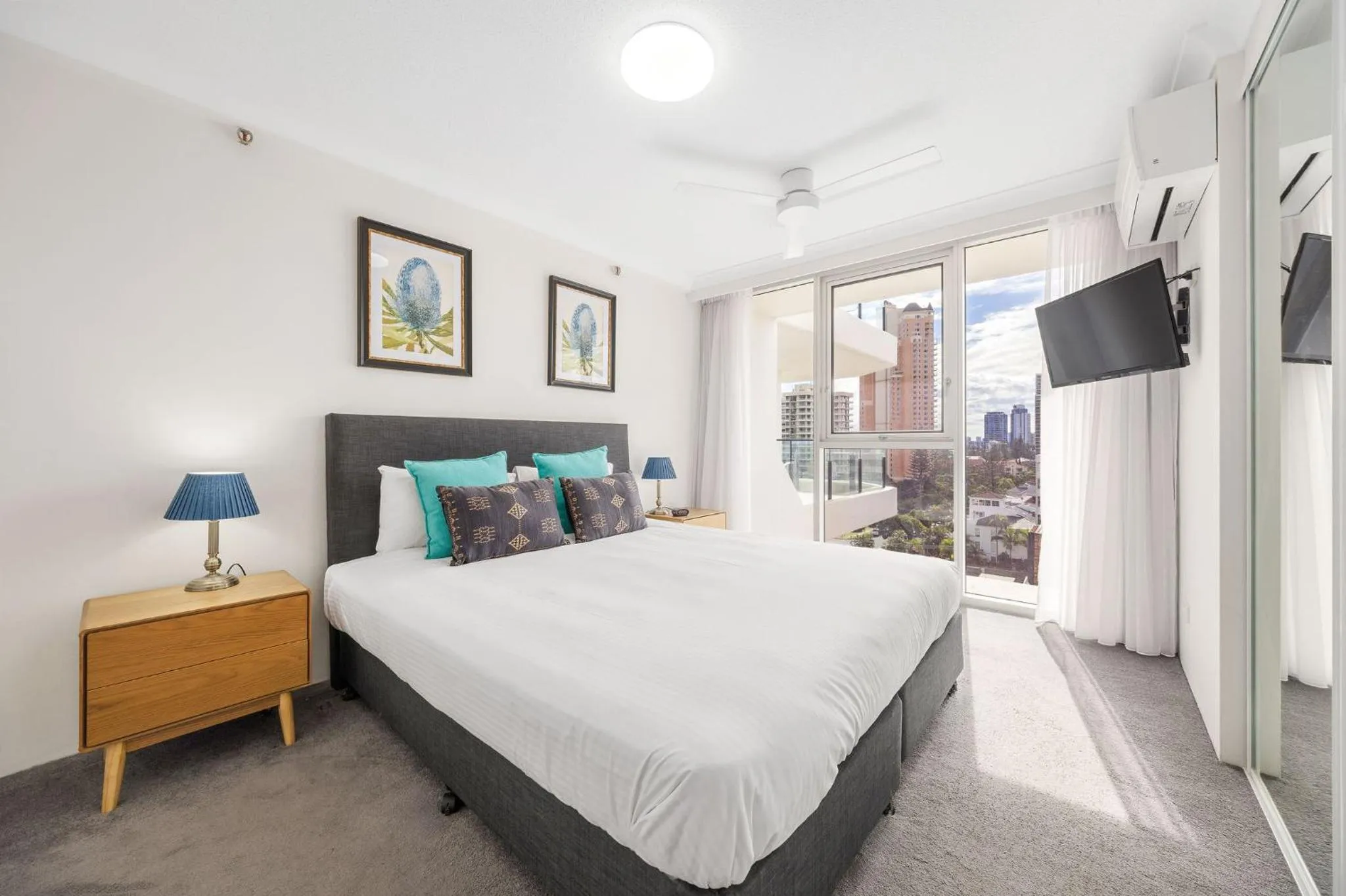 Bedroom, Bed in ULTIQA Beach Haven on Broadbeach