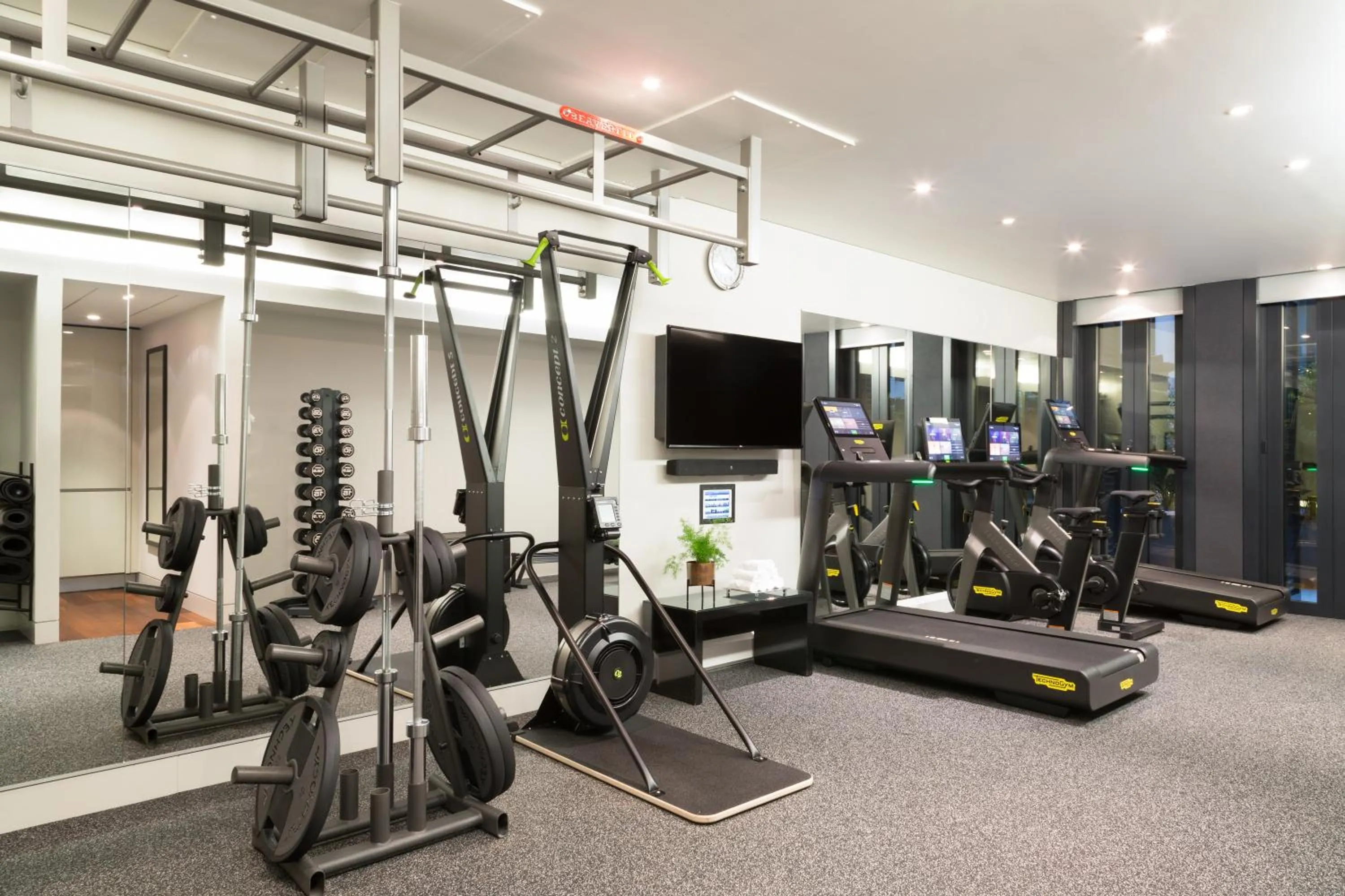 Fitness centre/facilities in Grosvenor House Suites