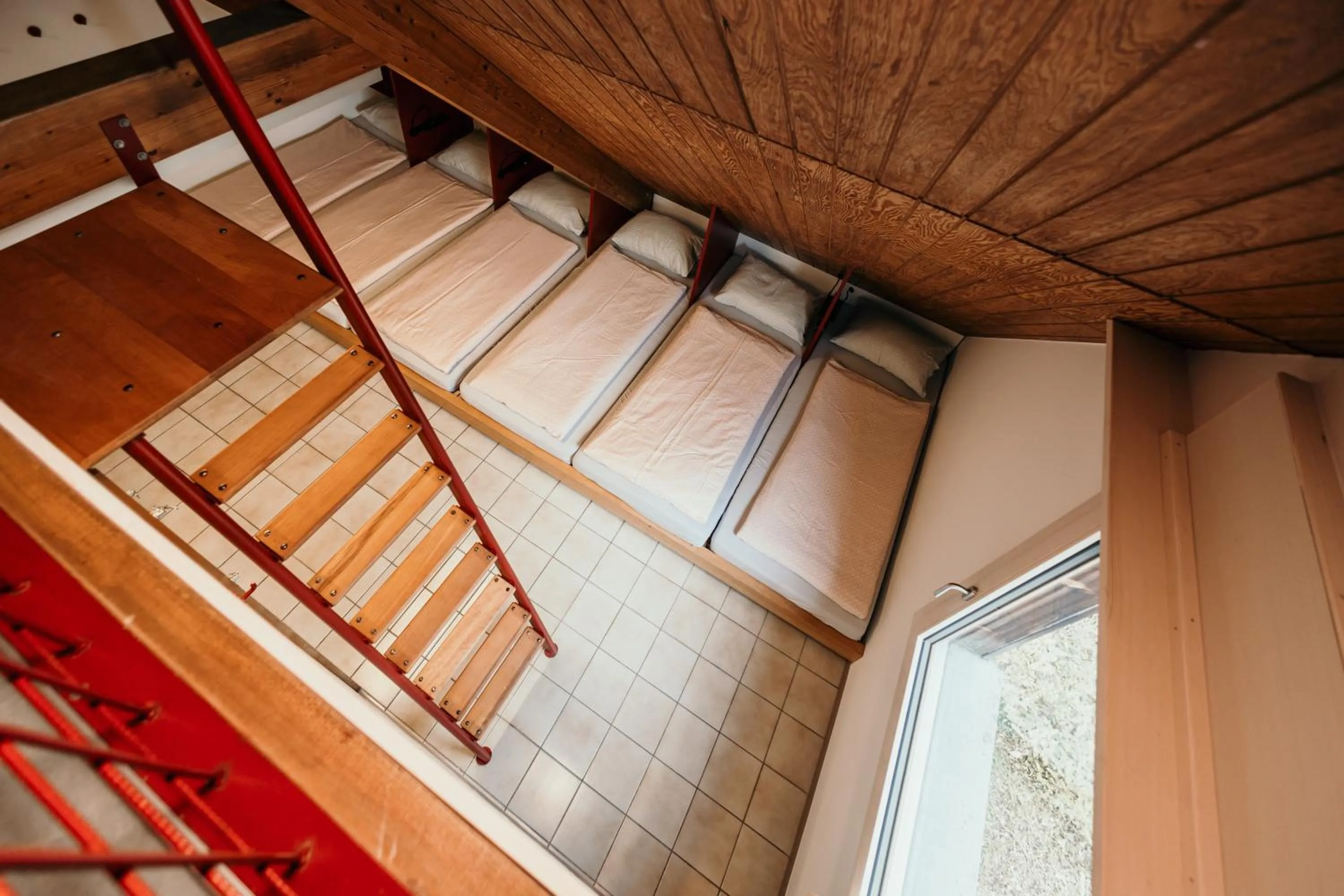 Bedroom in Delémont Youth Hostel