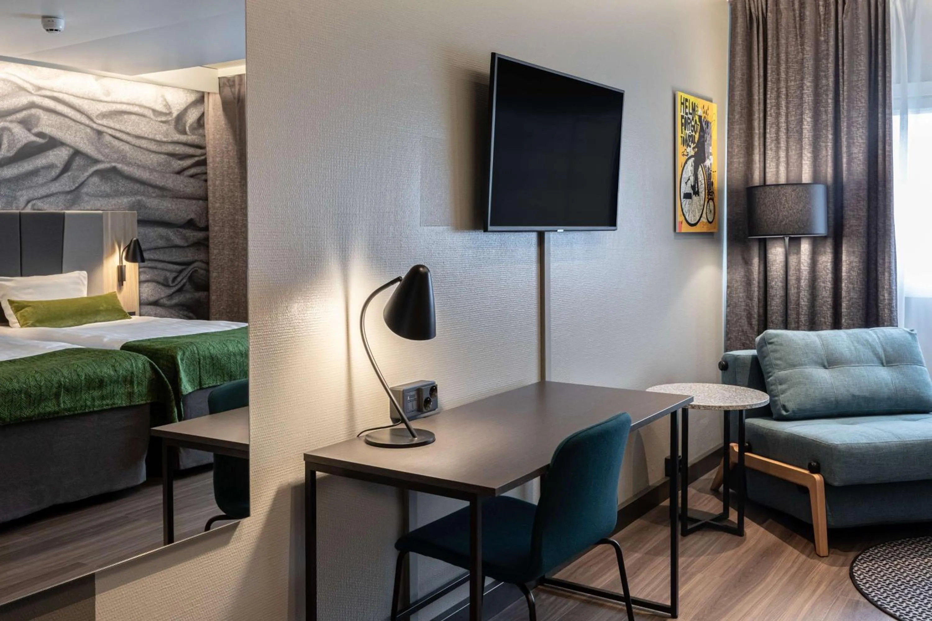 Bedroom, Bed in Scandic Pasila