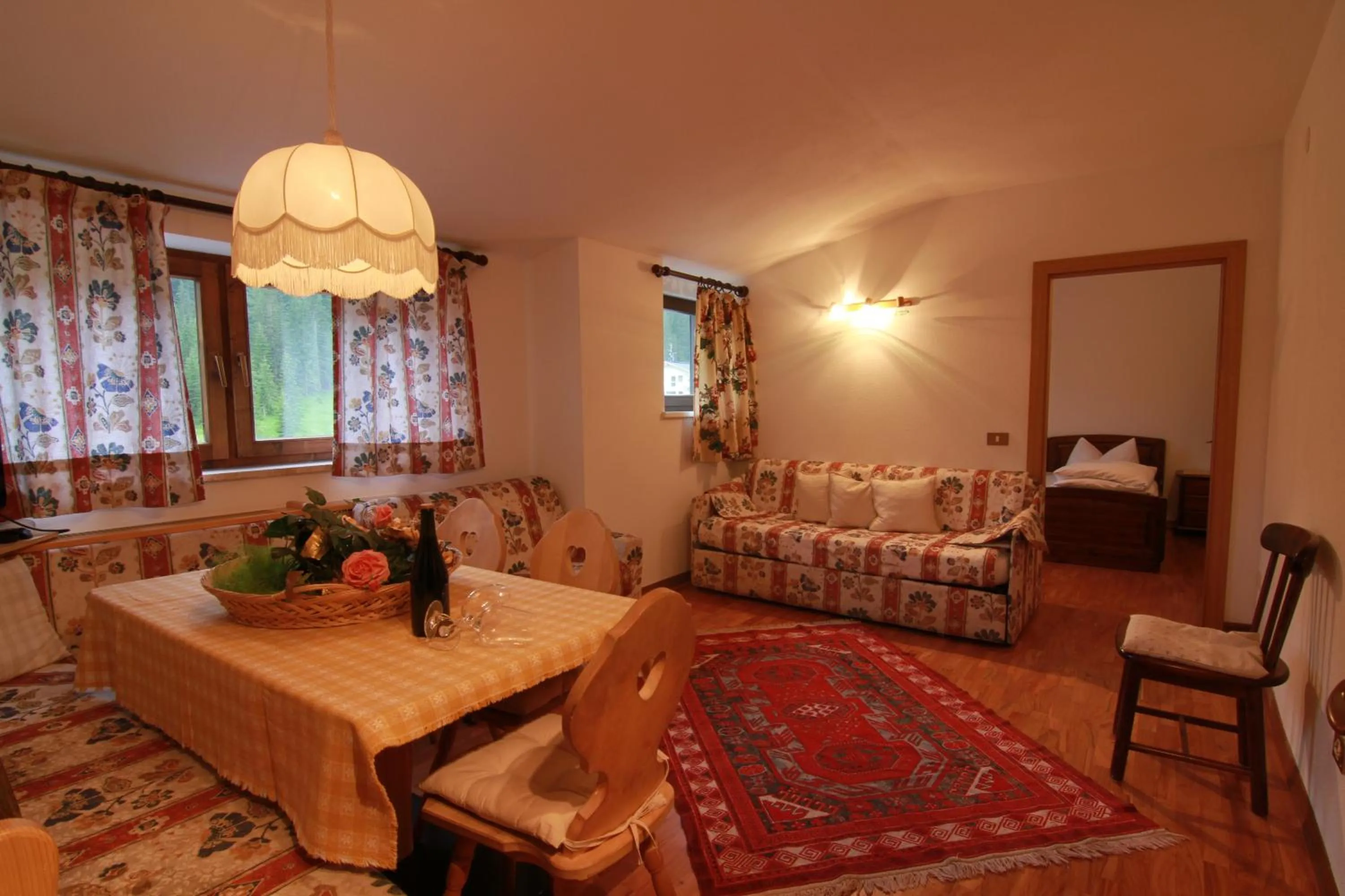 Living room, Bed in Residence Salvan