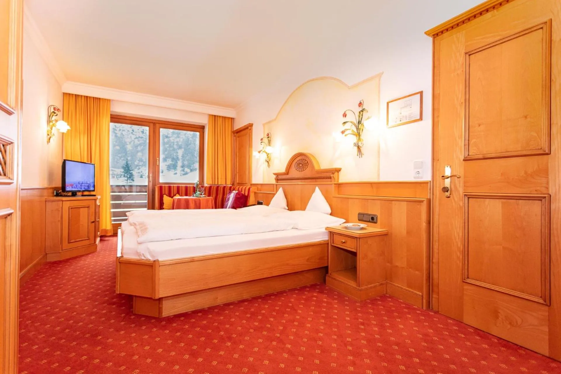 Bedroom, Bed in Unser Berghof