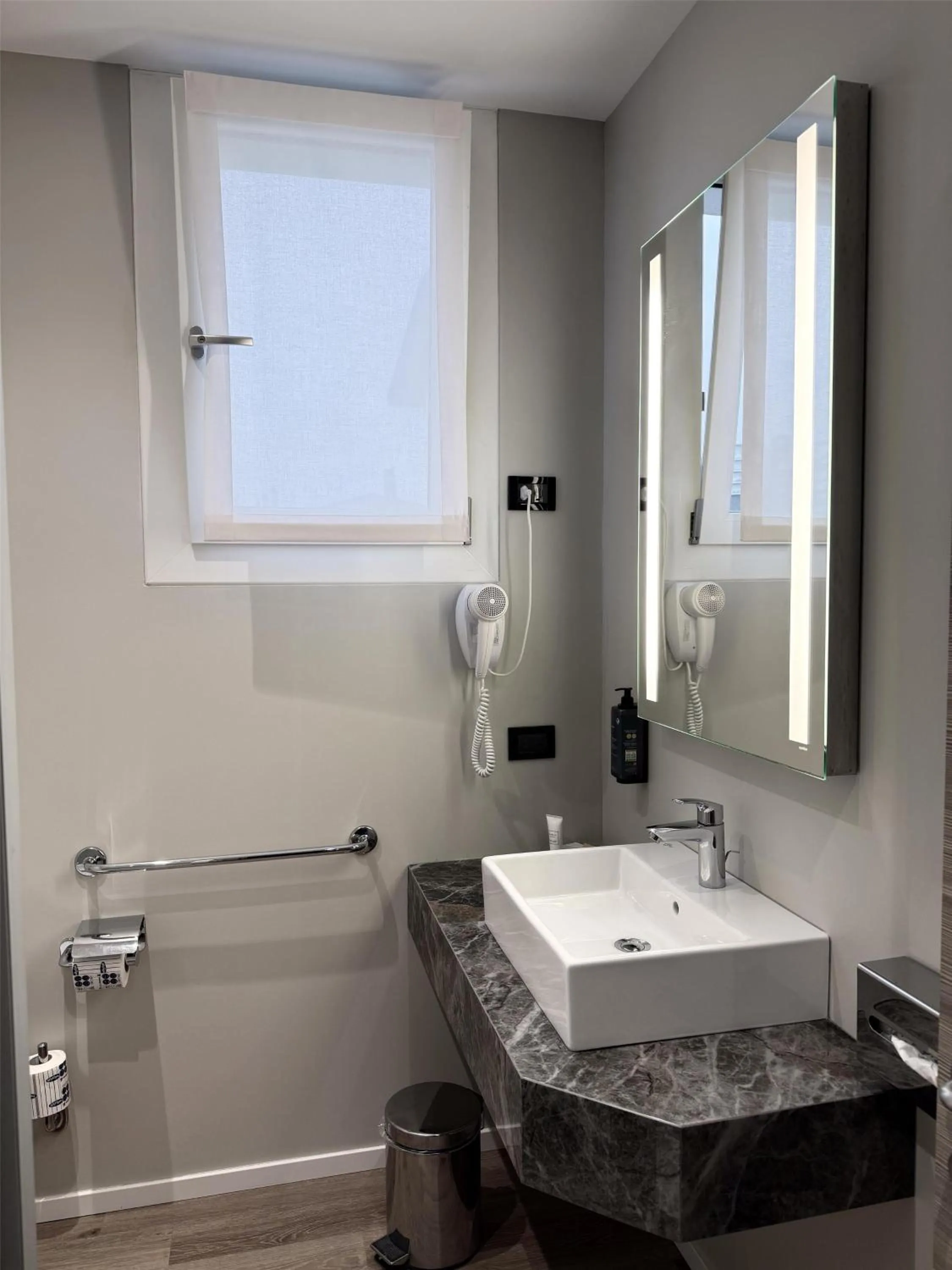 Bathroom in Best Western Plus Borgolecco Hotel