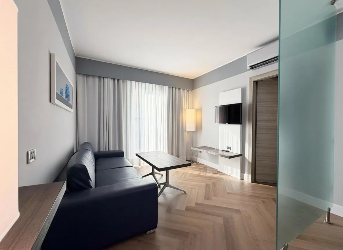 Dining area in Best Western Plus Borgolecco Hotel