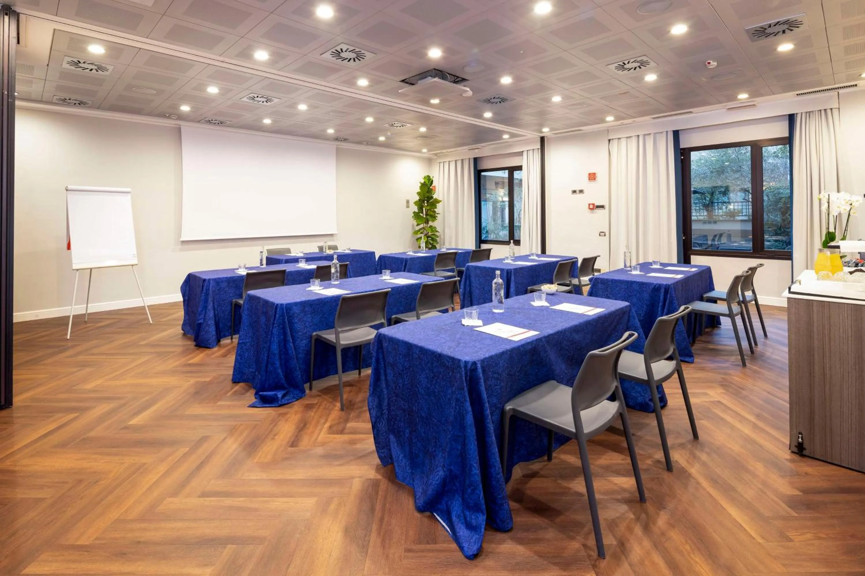 Meeting/conference room in Best Western Plus Borgolecco Hotel