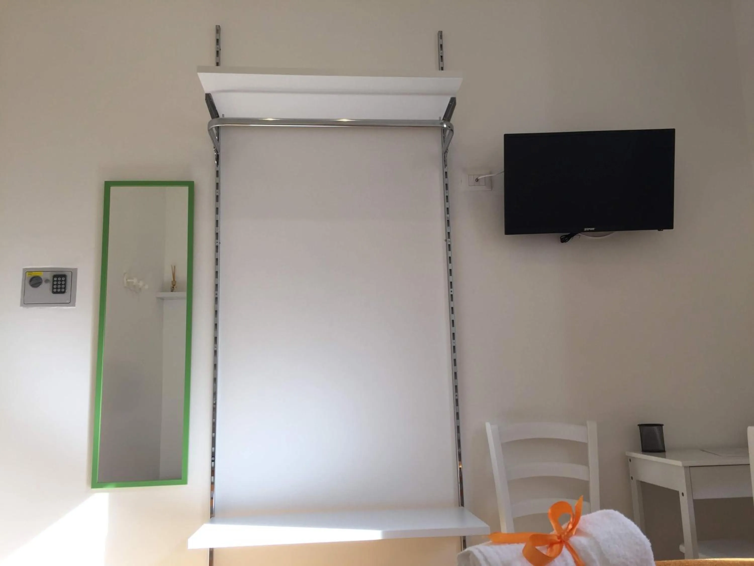 Photo of the whole room in YooRoom