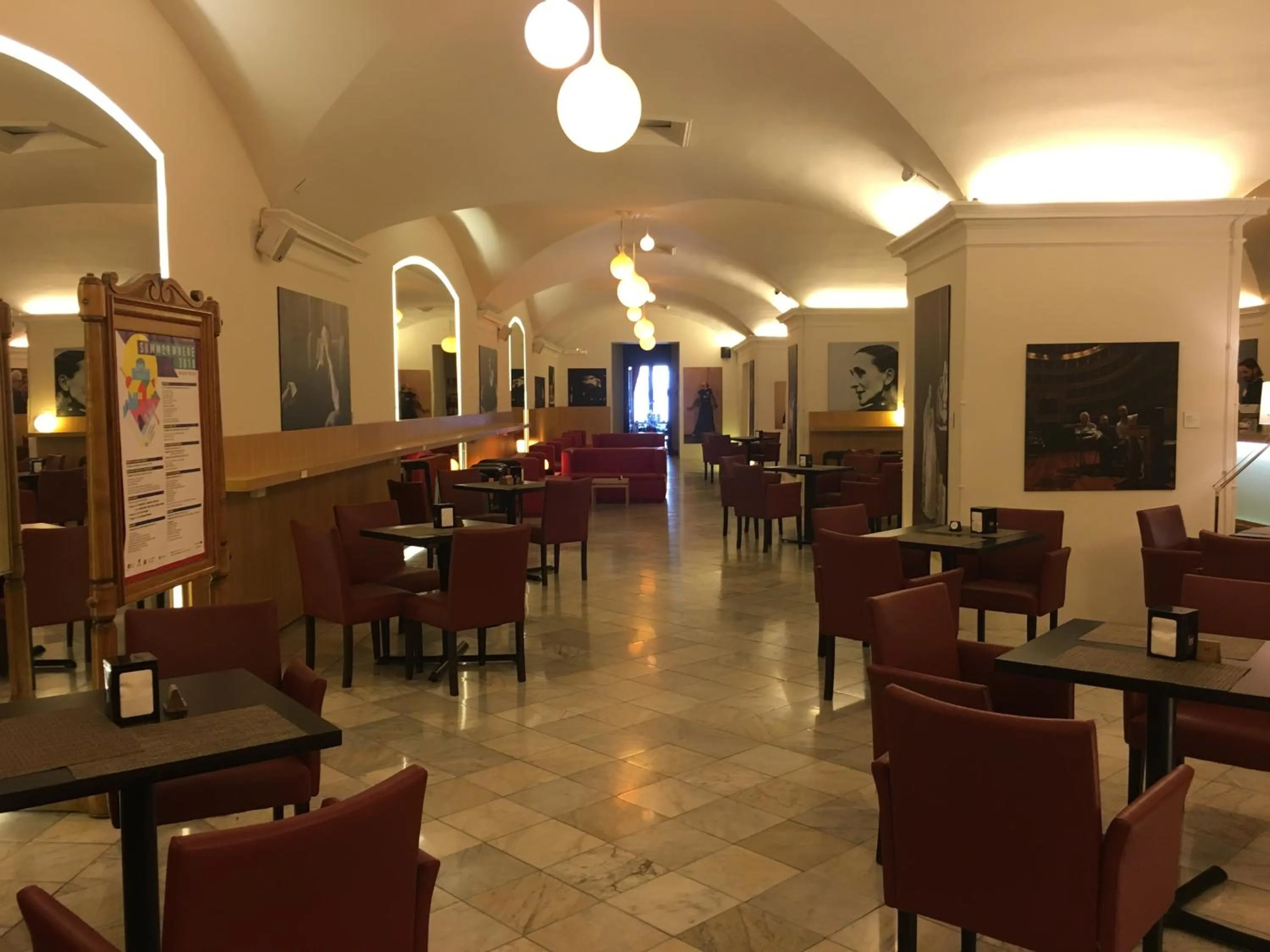 Property building in YooRoom