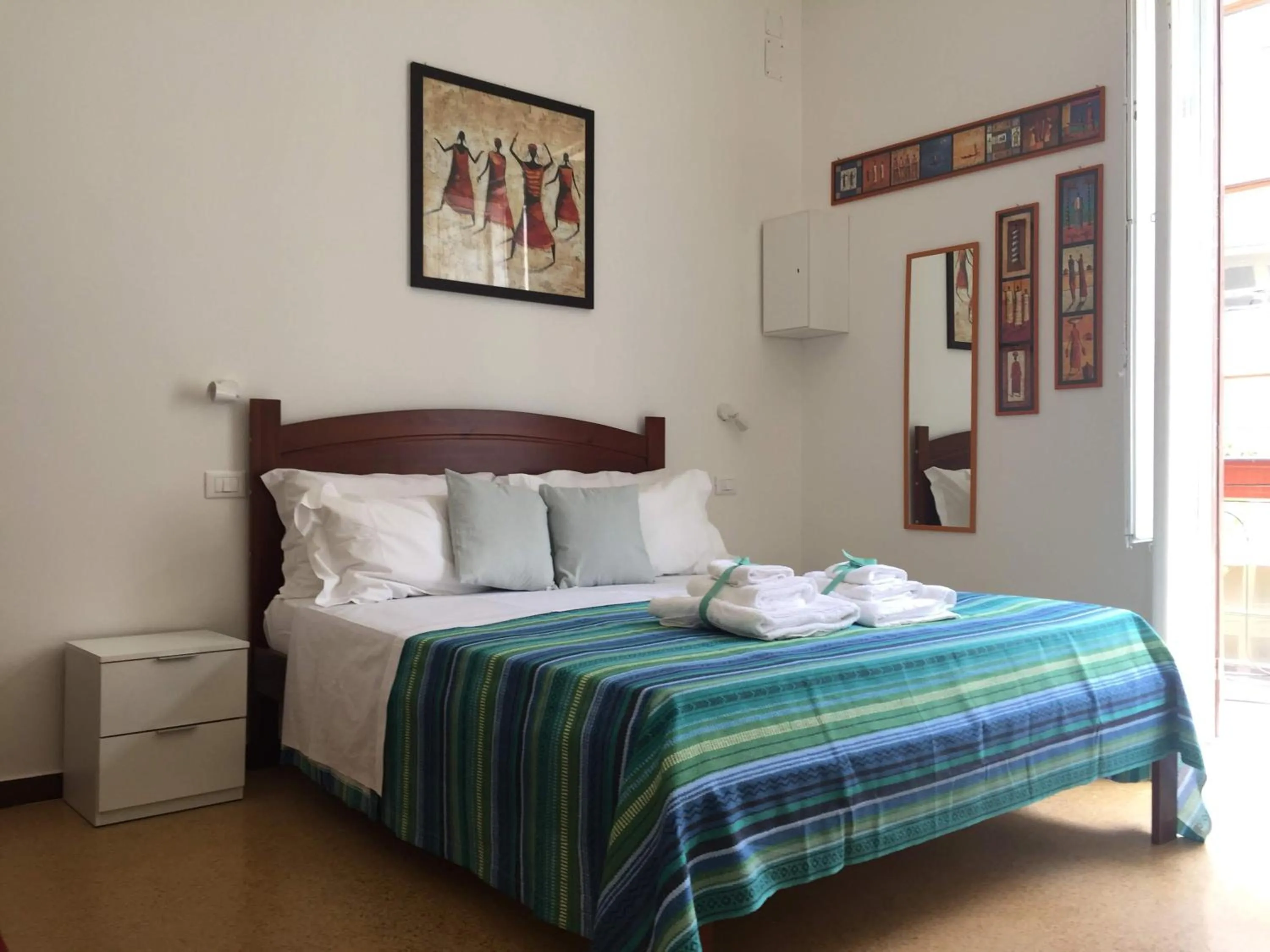 Bedroom, Bed in YooRoom