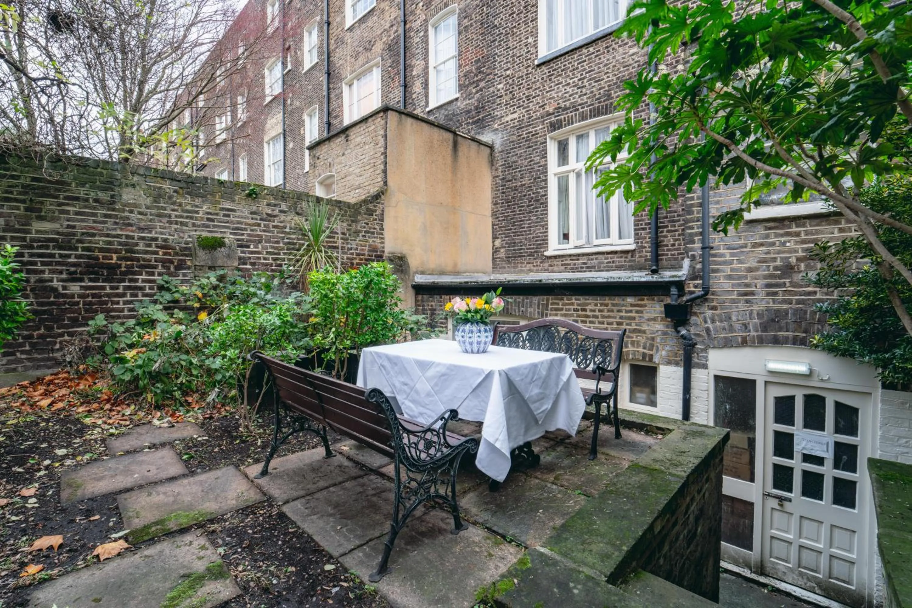 Garden view in Grange Clarendon Hotel