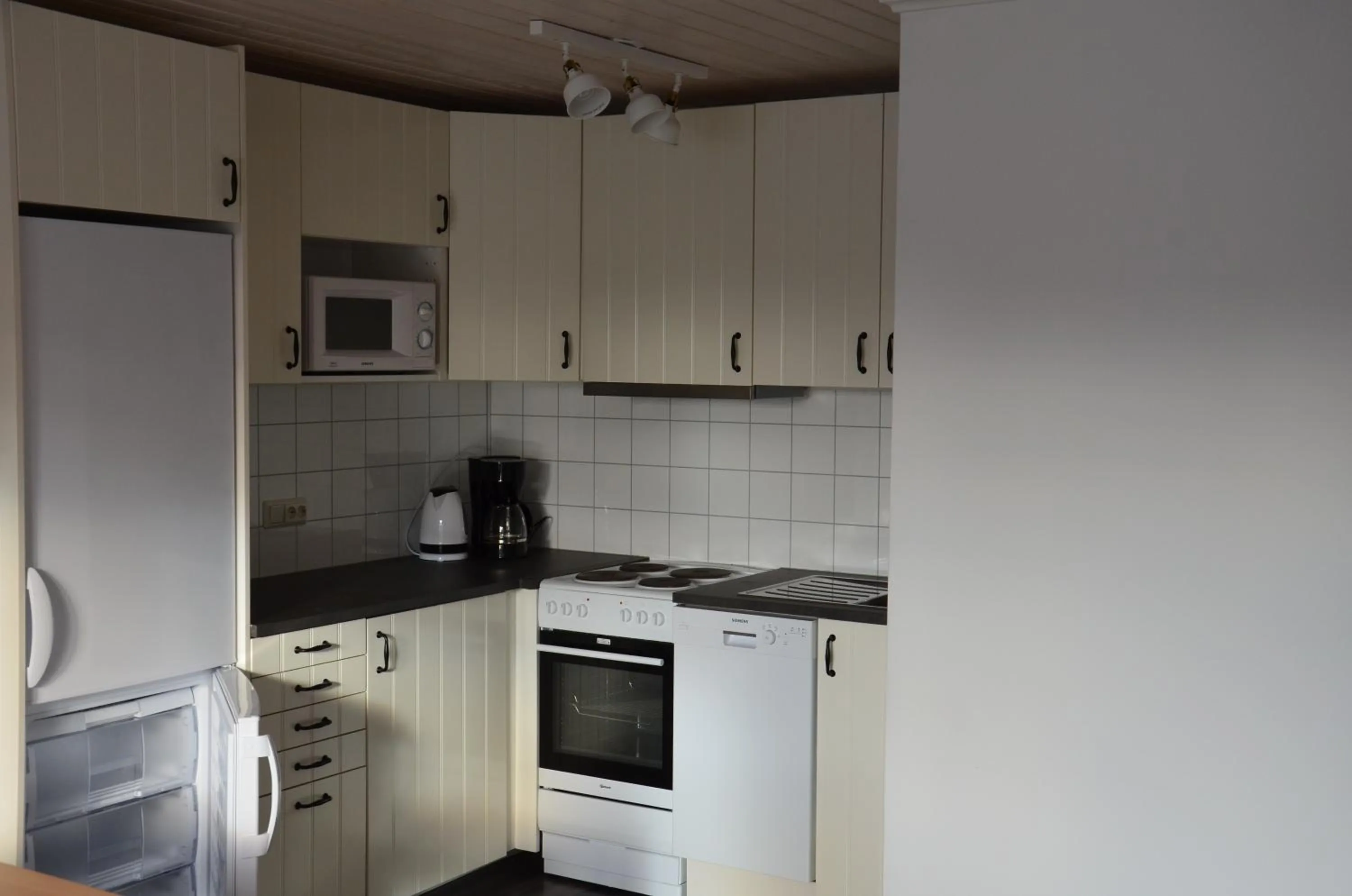 Kitchen or kitchenette in Käringsund Resort